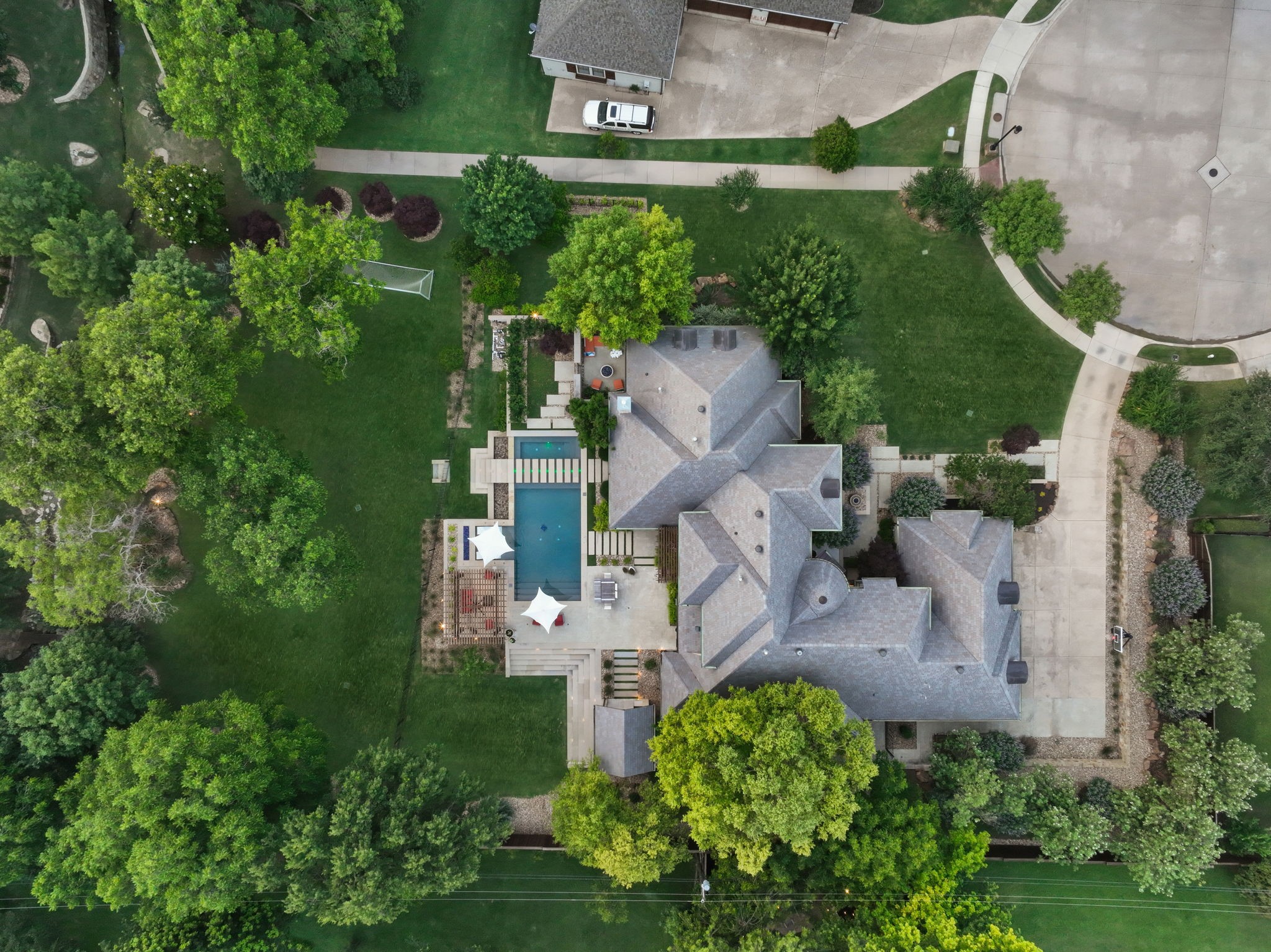 1500 Glenmeade Court