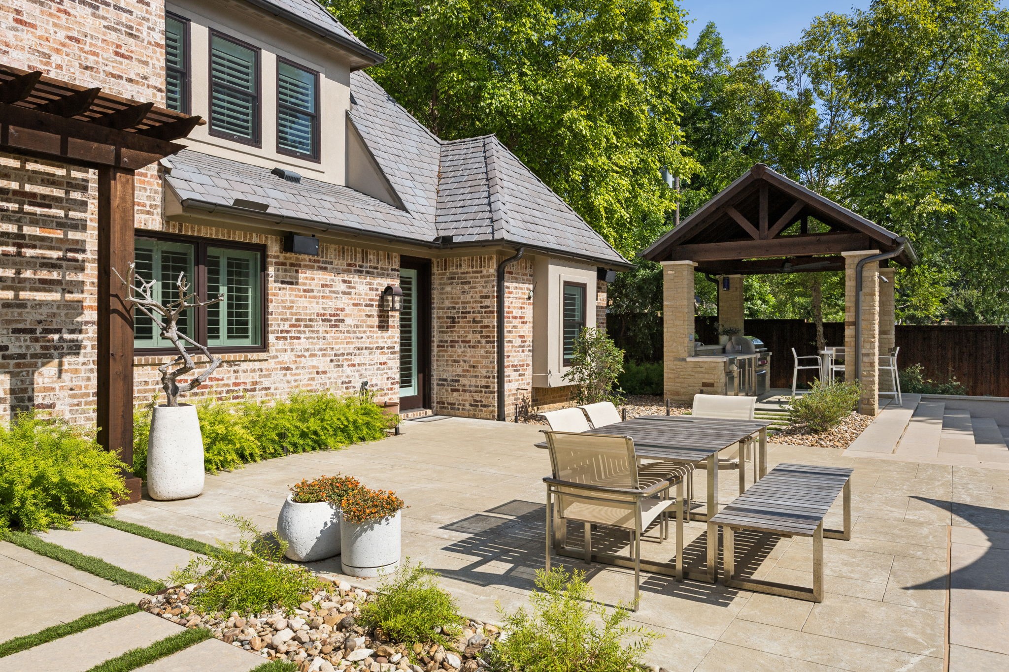 1500 Glenmeade Court