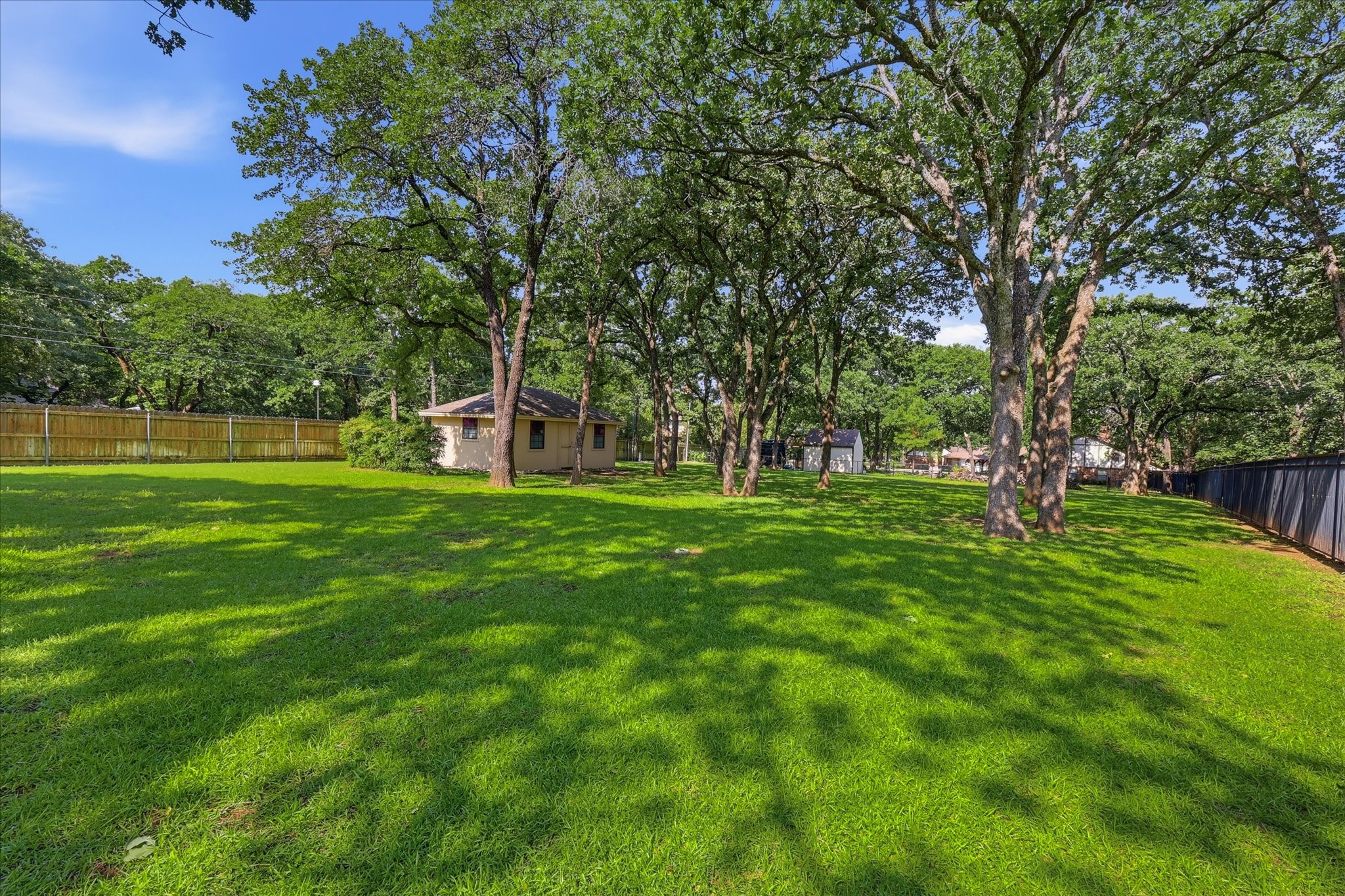 875 Lake Wood Drive