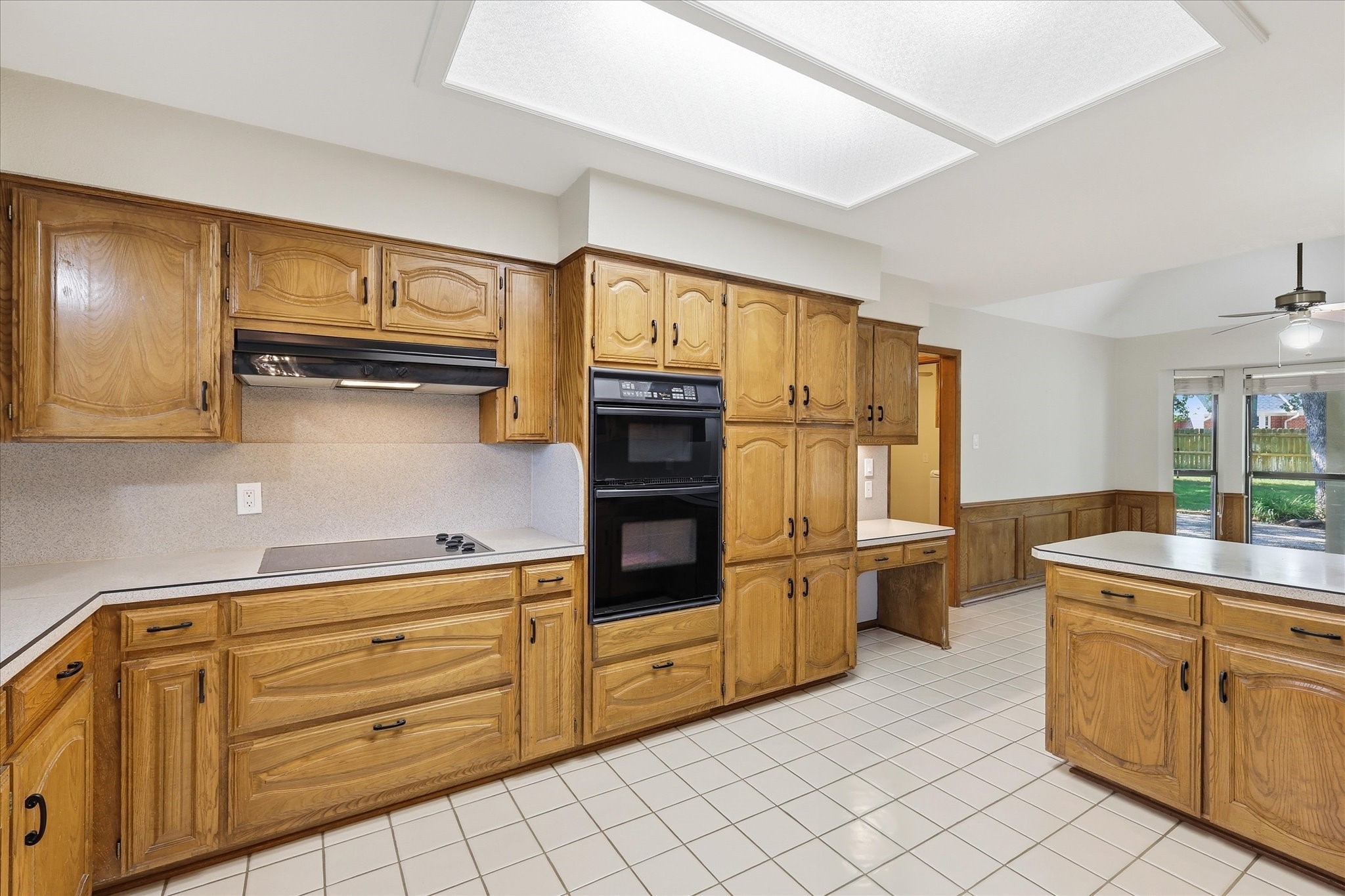 875 Lake Wood Drive