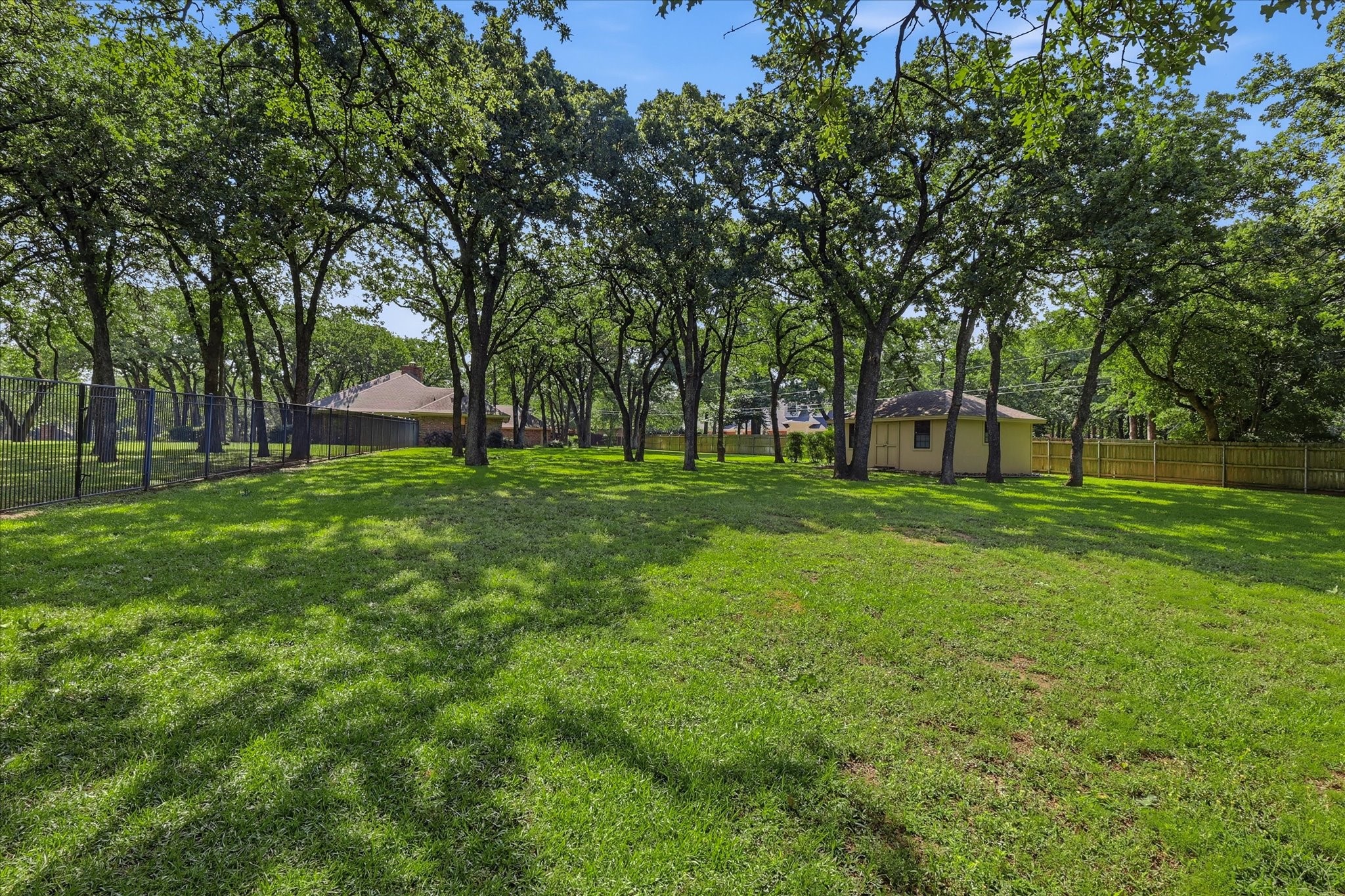 875 Lake Wood Drive
