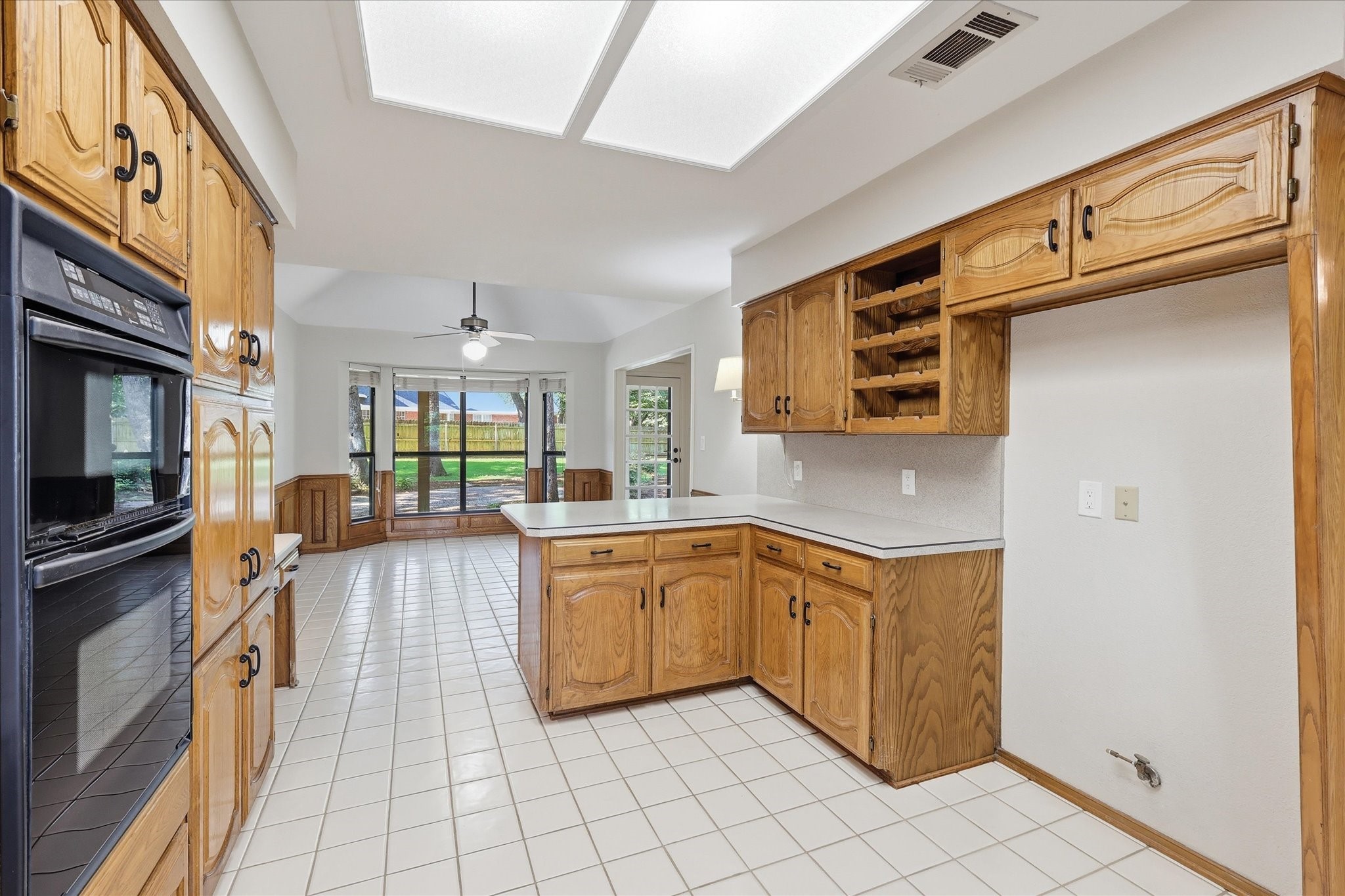 875 Lake Wood Drive