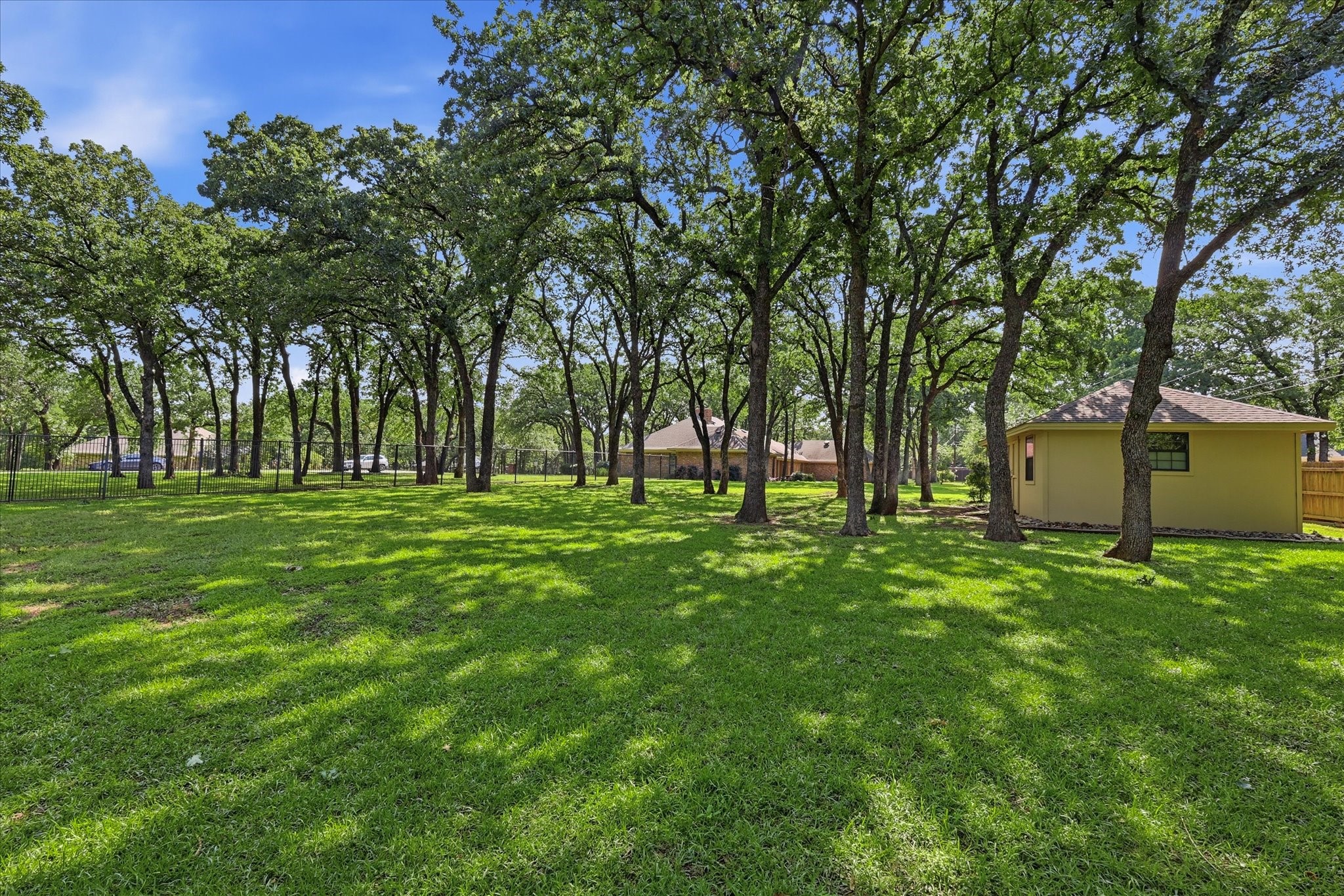875 Lake Wood Drive