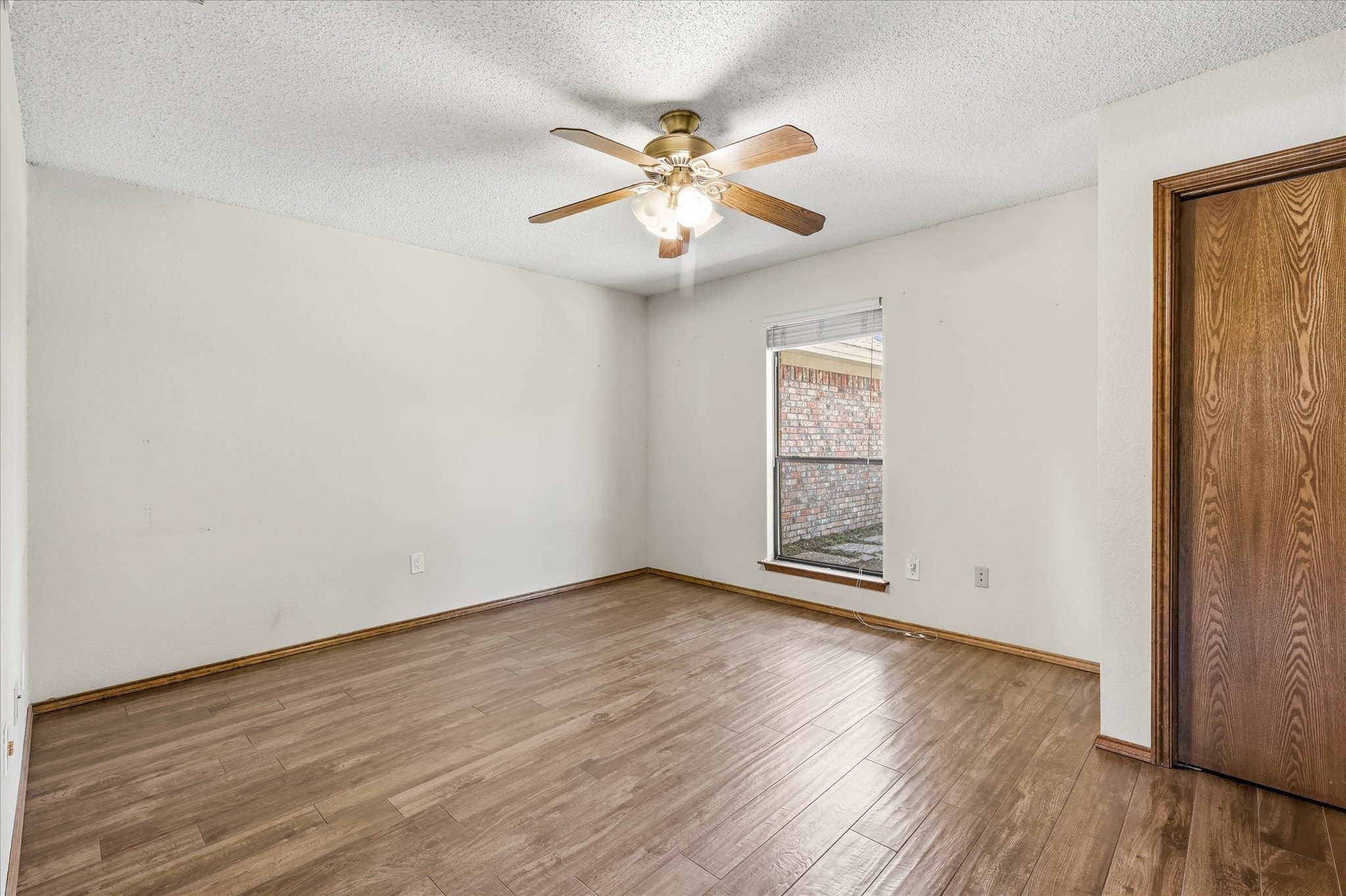 875 Lake Wood Drive