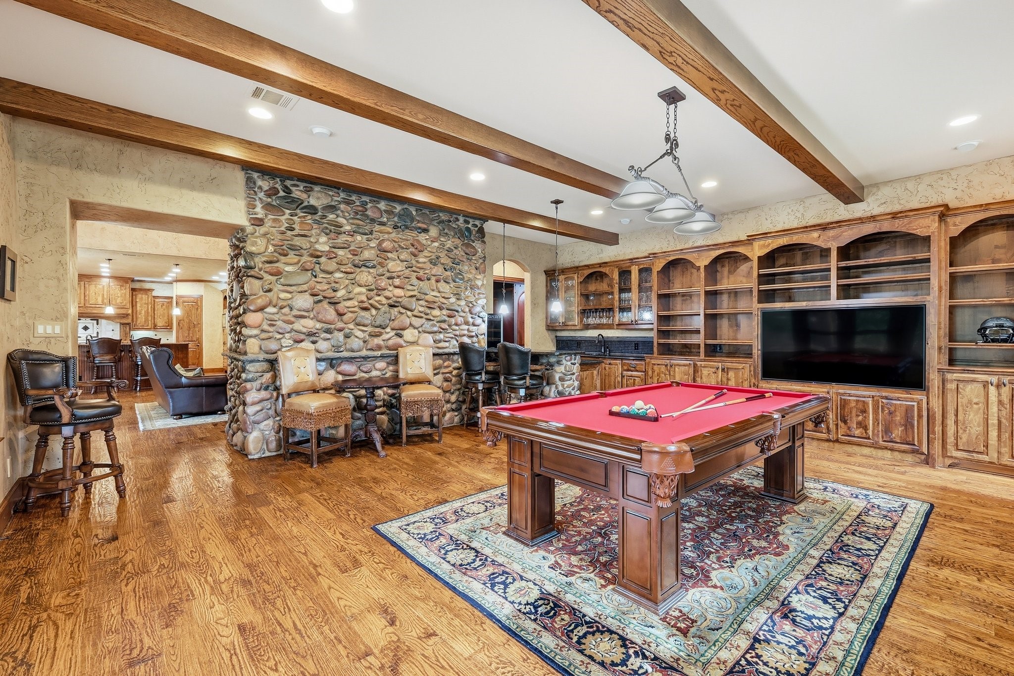 7 Hillview Court