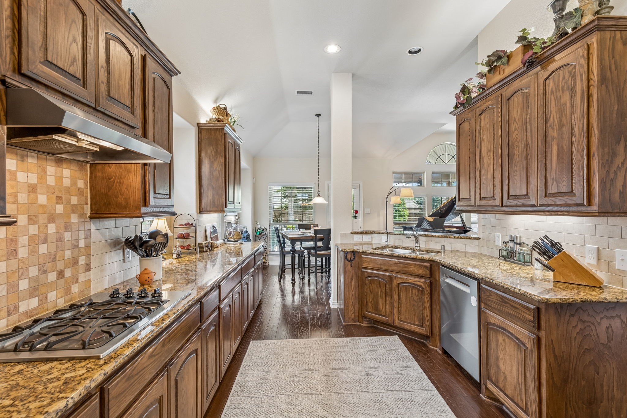 12204 Gary Drive