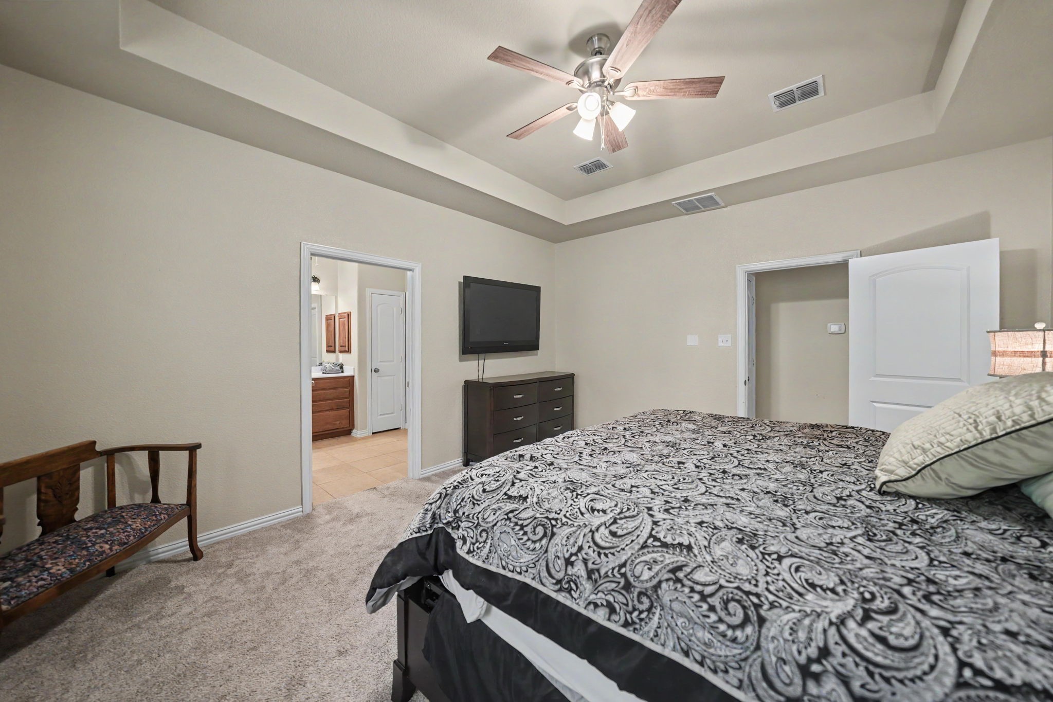 4541 Seventeen Lakes Court