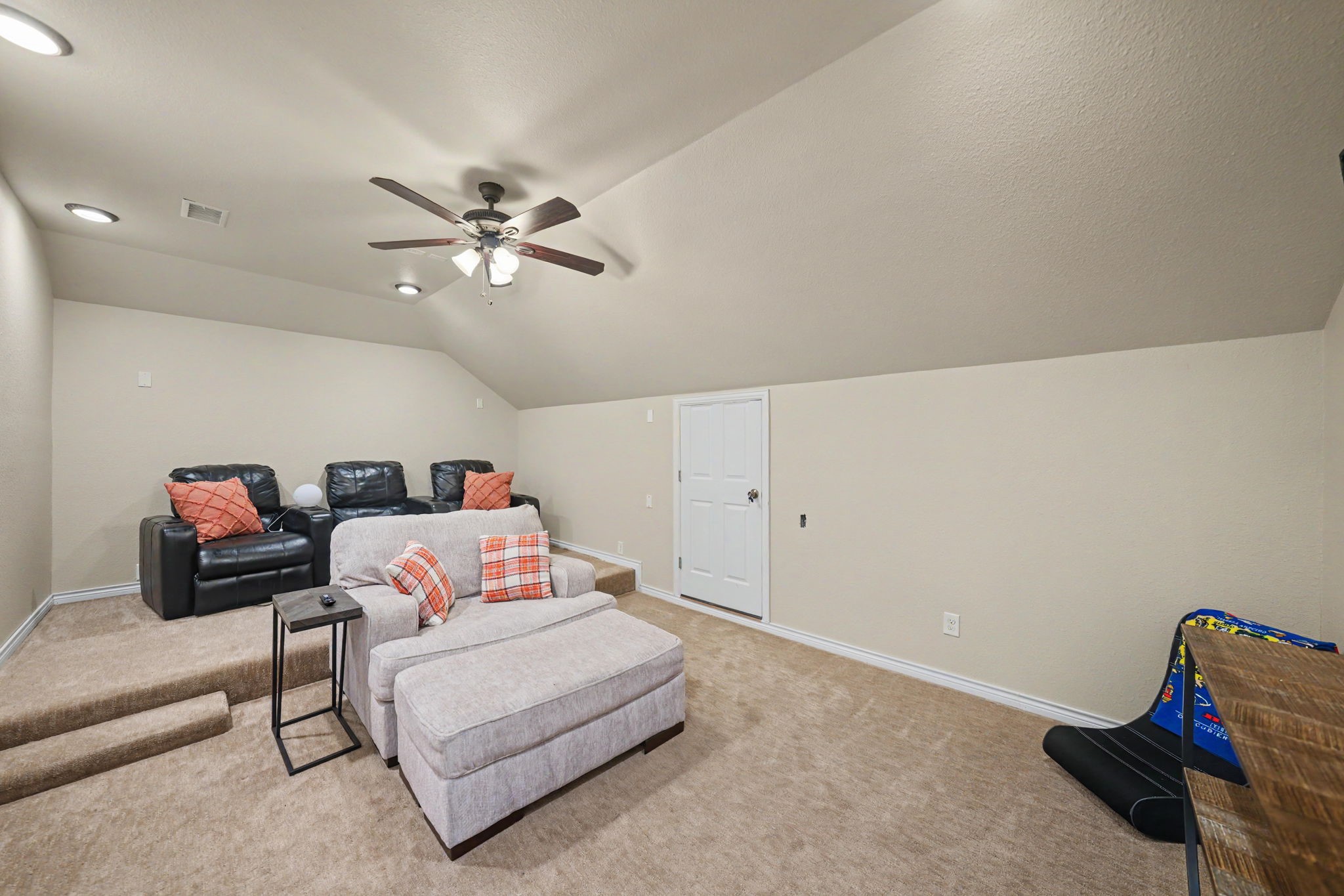 4541 Seventeen Lakes Court