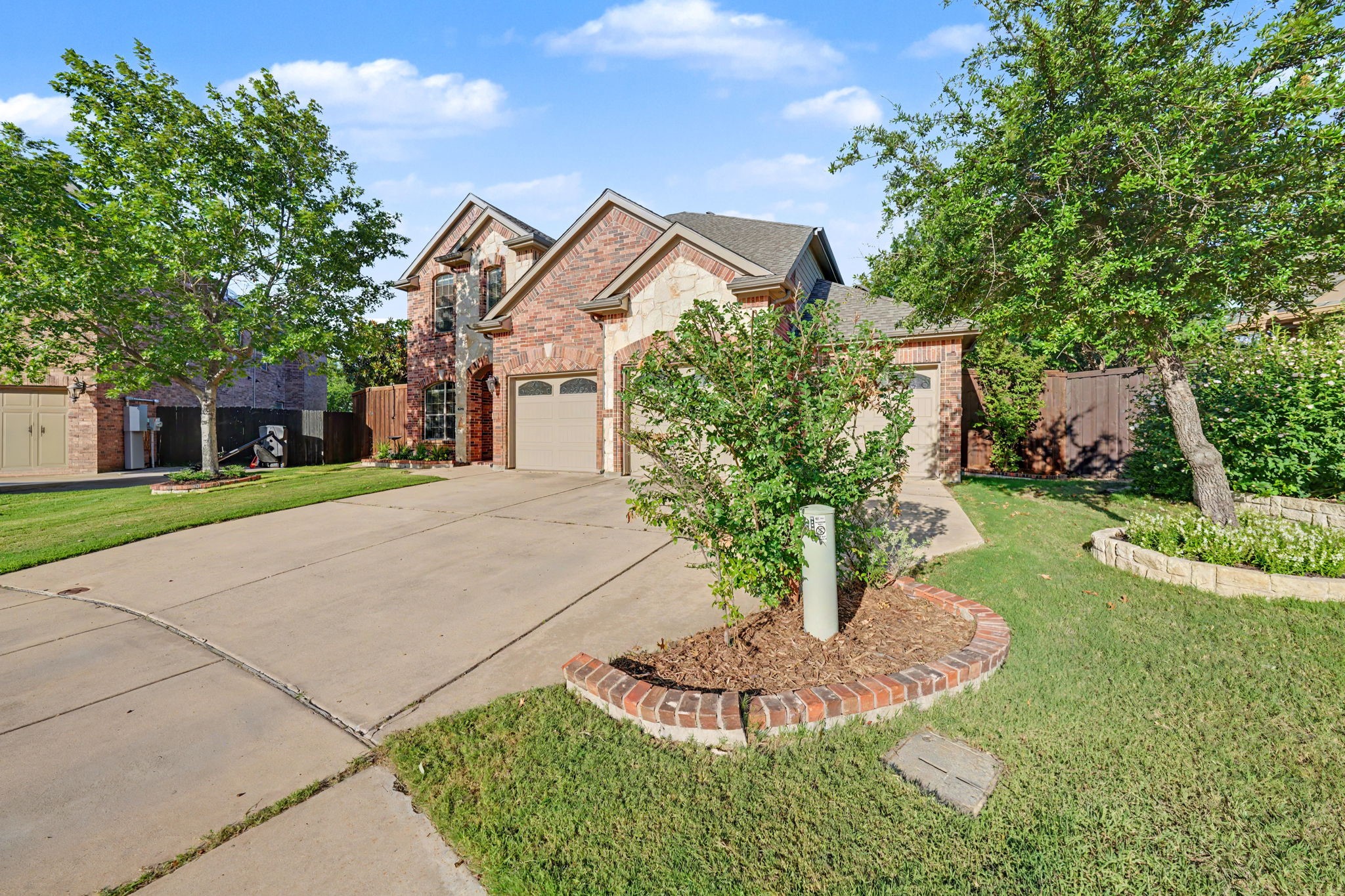4541 Seventeen Lakes Court