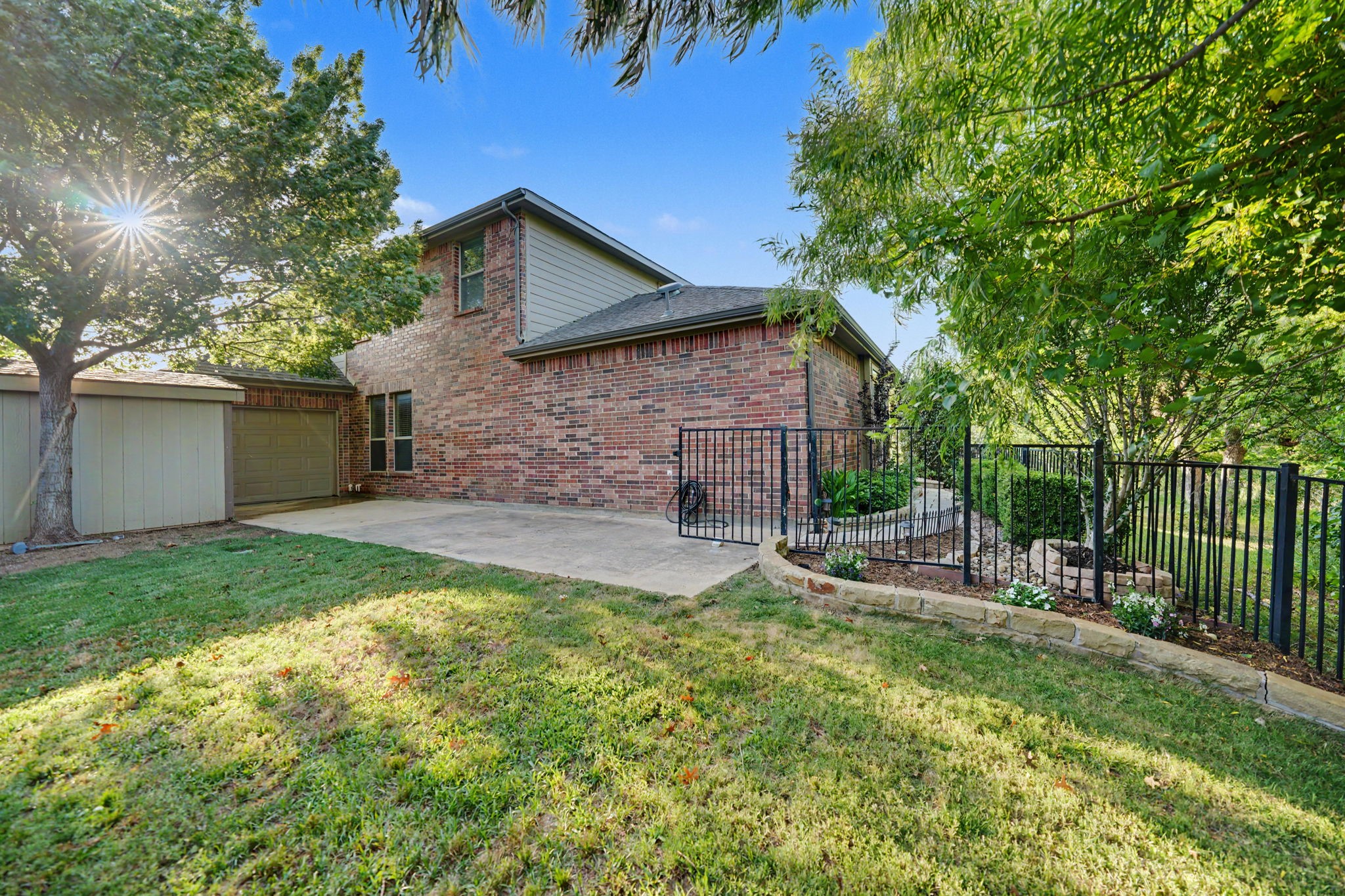 4541 Seventeen Lakes Court