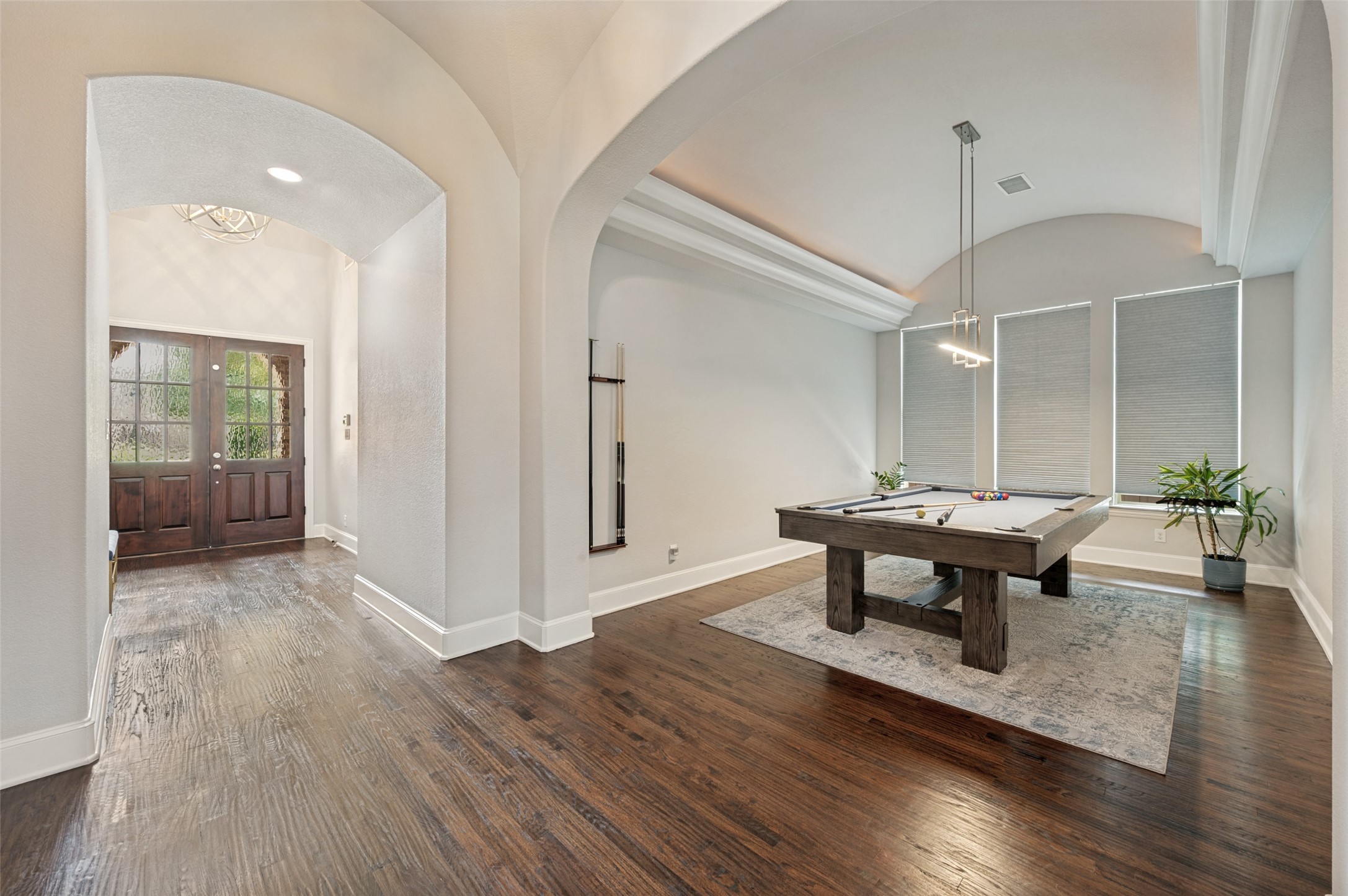 635 Fountainview Drive