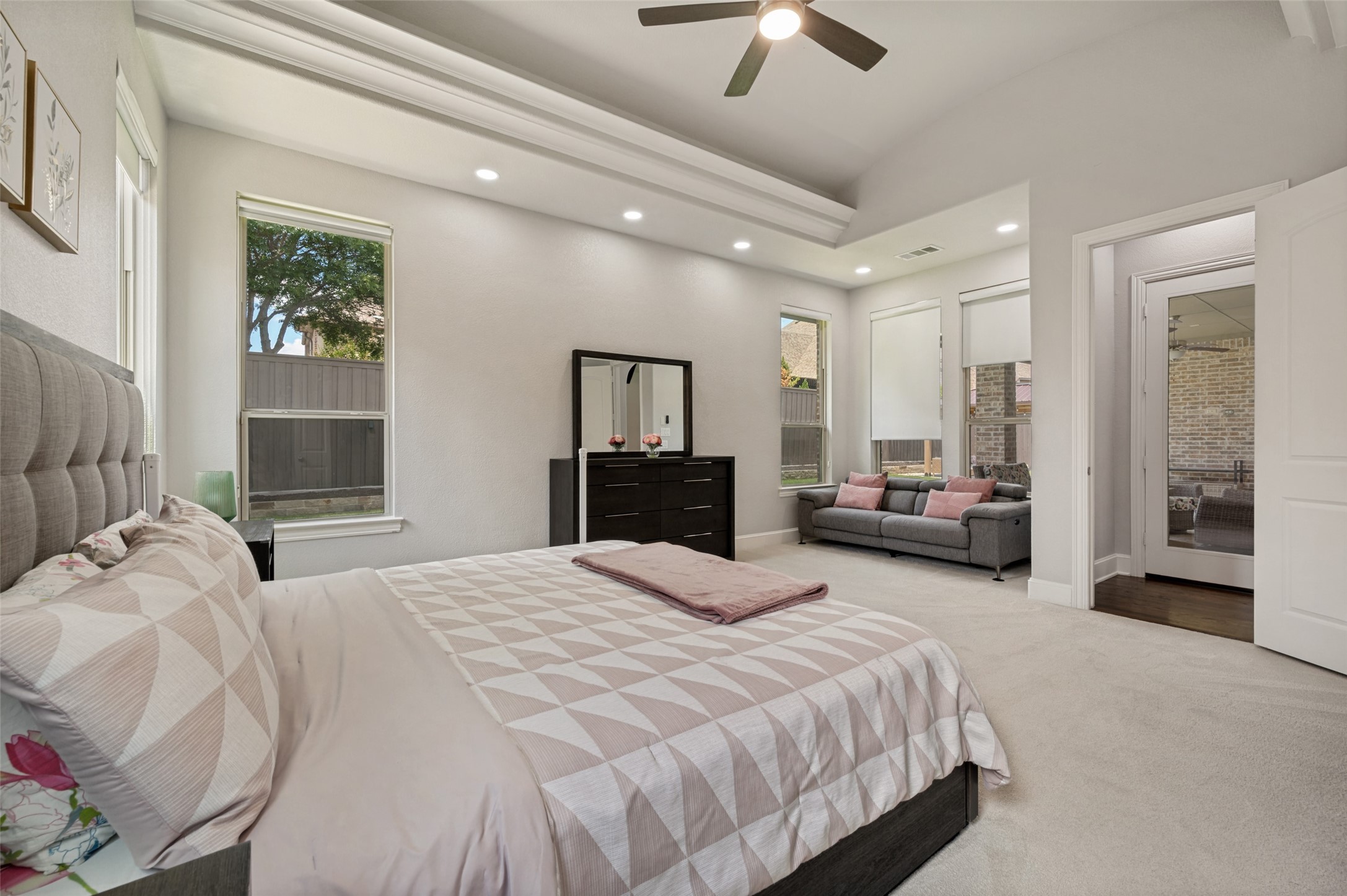 635 Fountainview Drive