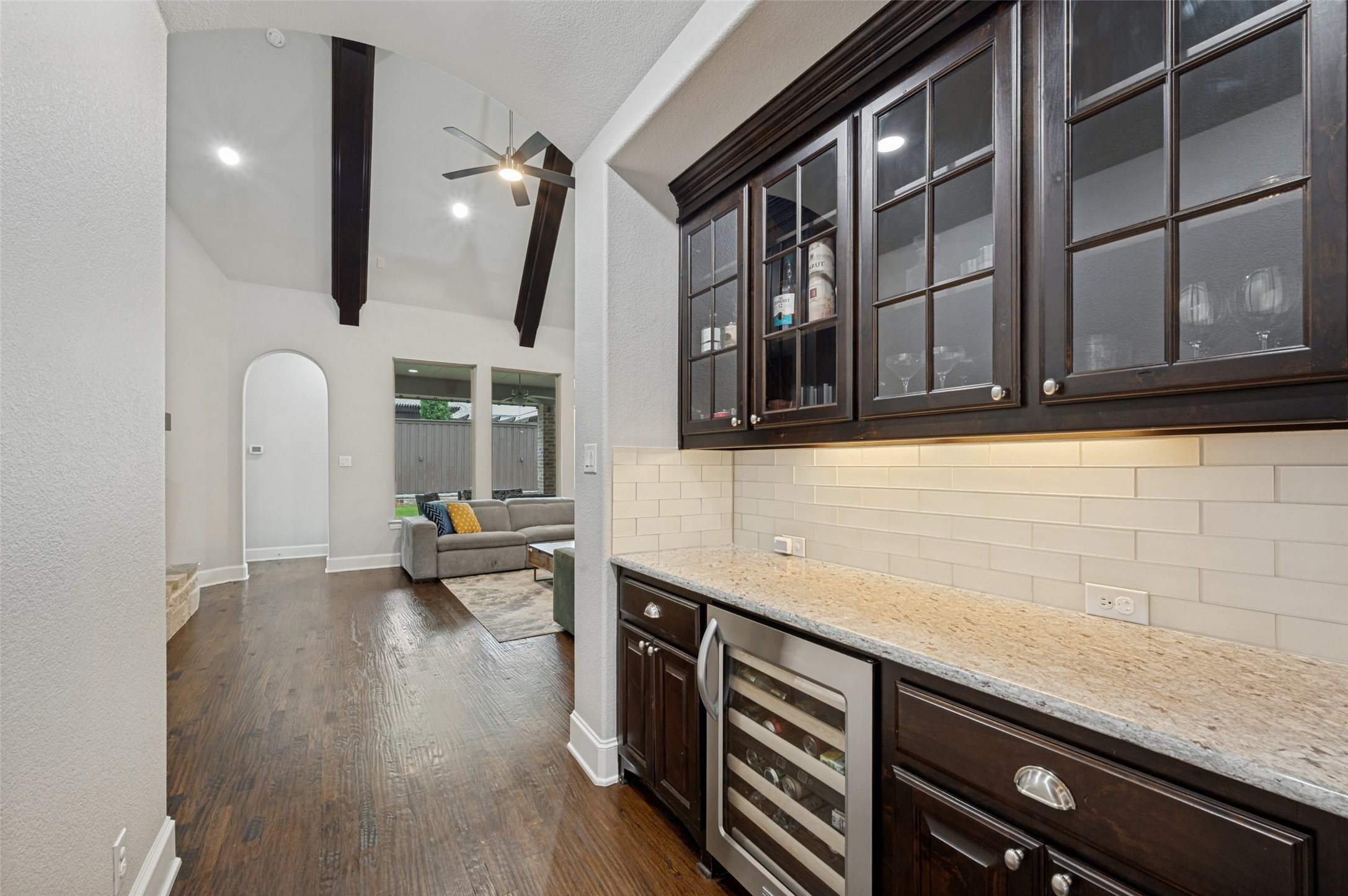 635 Fountainview Drive