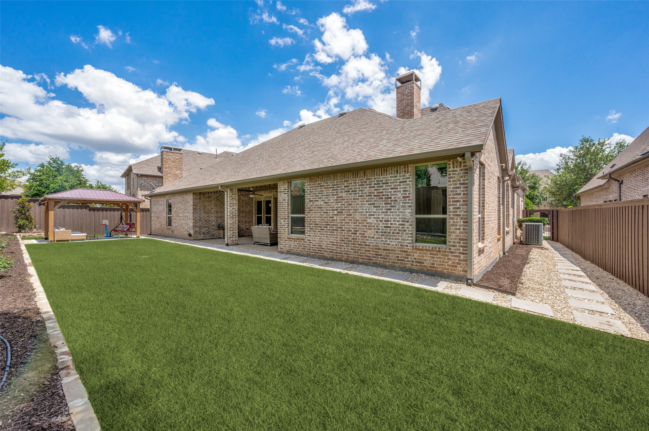 635 Fountainview Drive