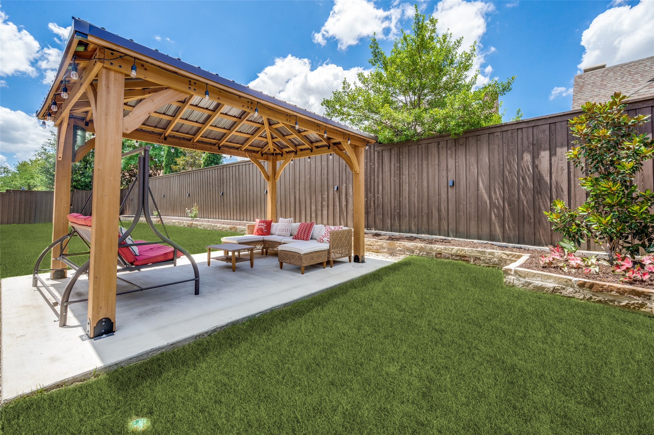 635 Fountainview Drive