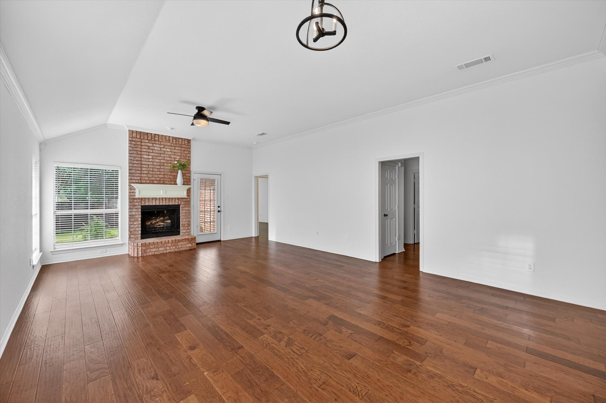 2212 Tiffany Glenn Court