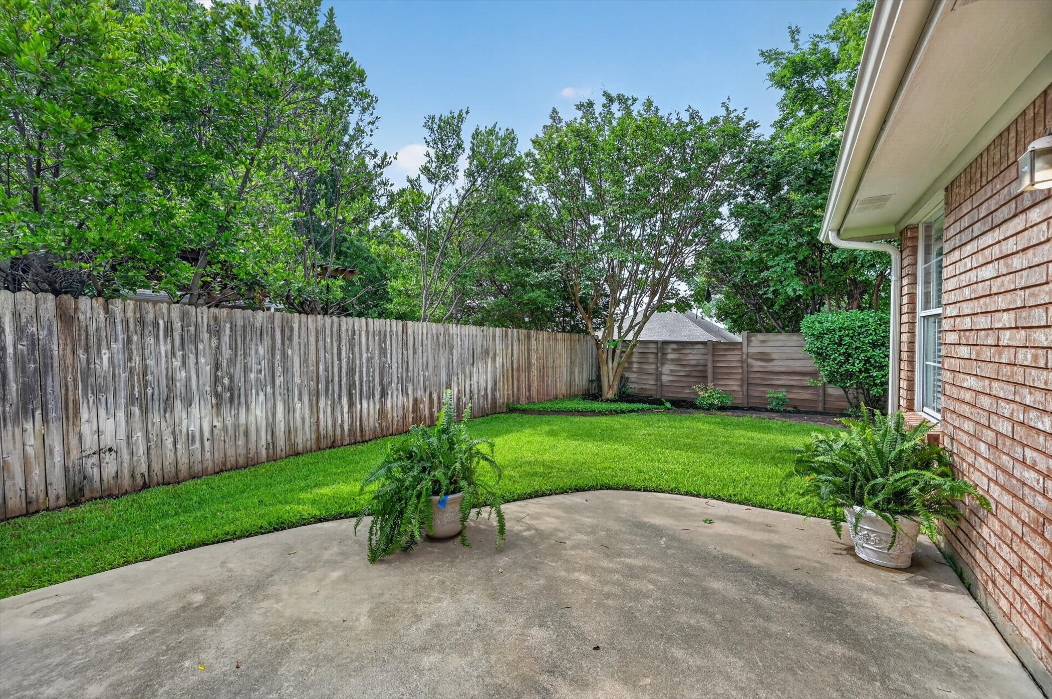 2212 Tiffany Glenn Court
