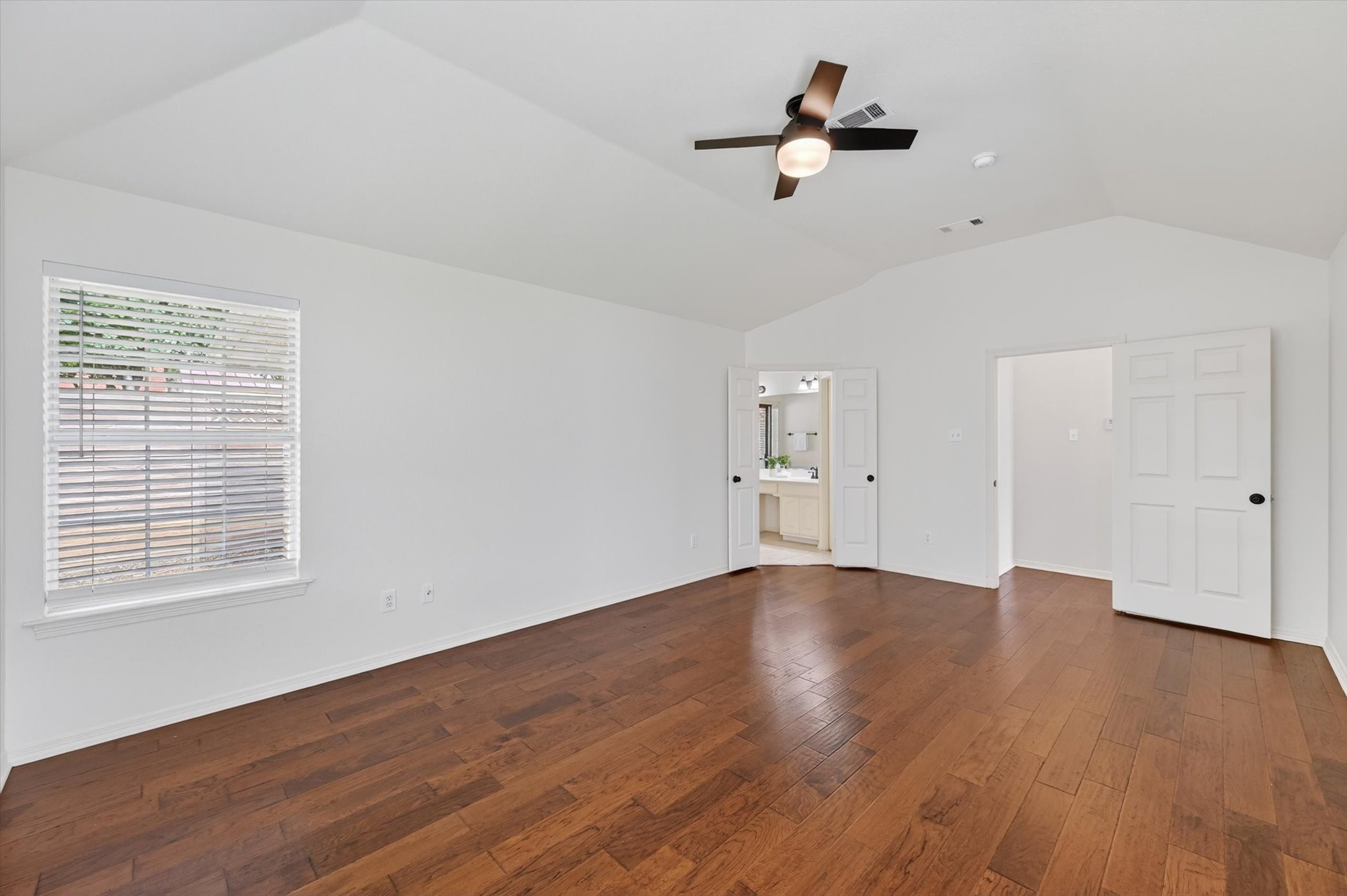 2212 Tiffany Glenn Court