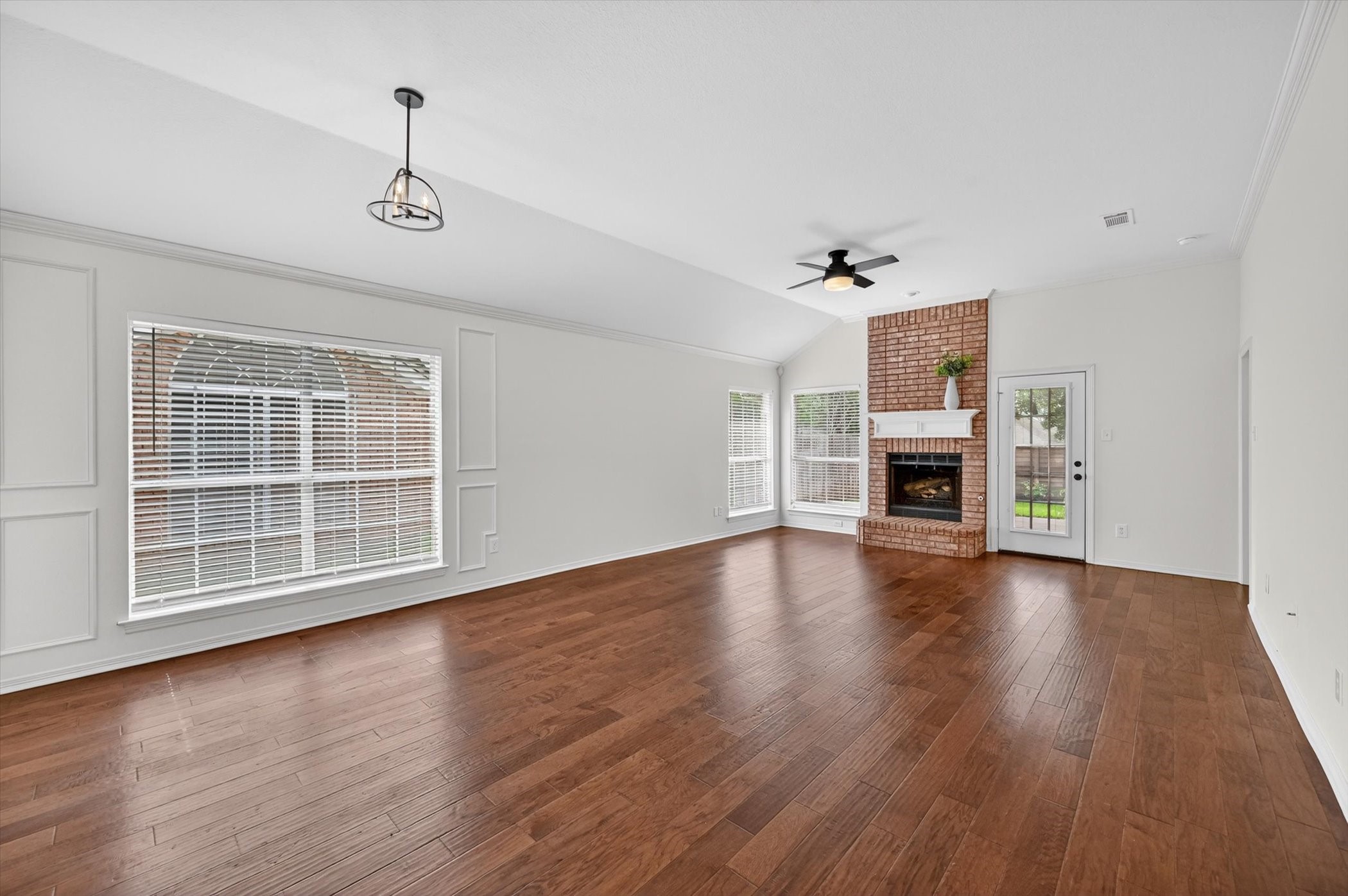 2212 Tiffany Glenn Court