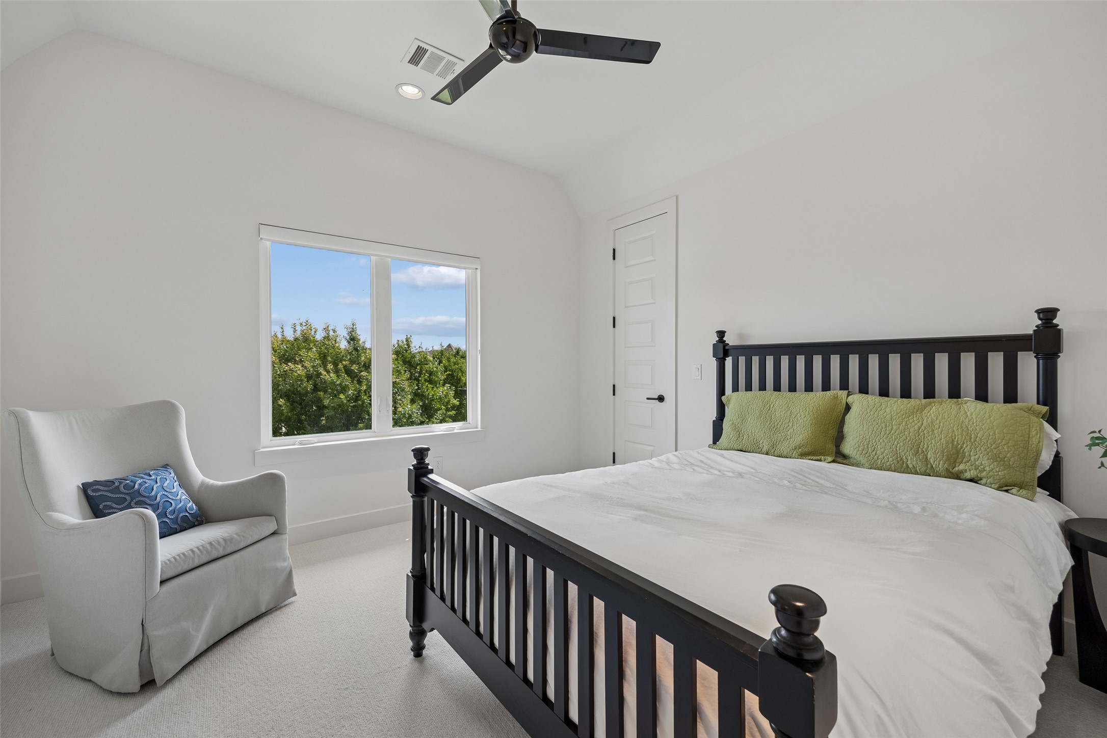 612 Winding Ridge Trail