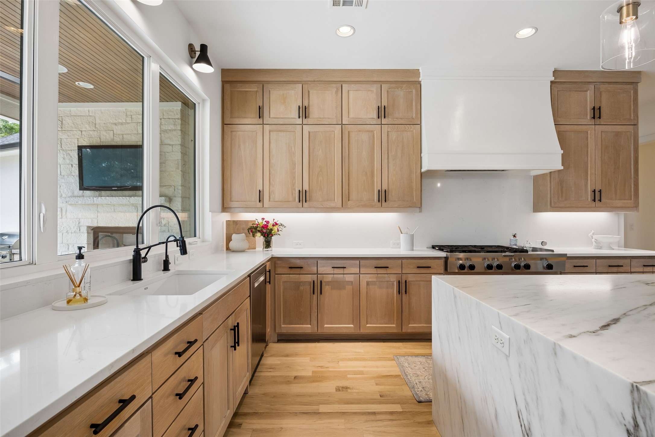 612 Winding Ridge Trail