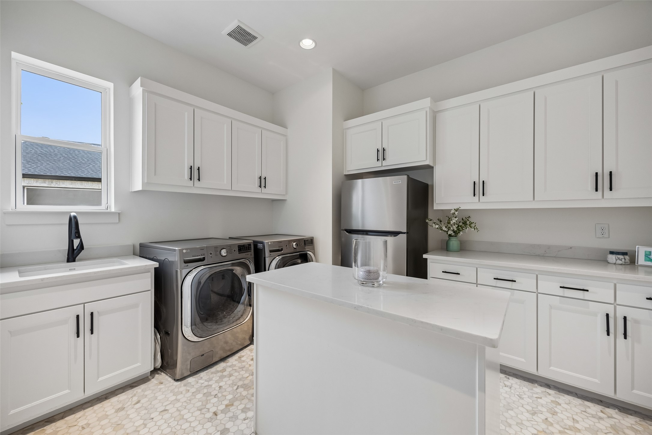 612 Winding Ridge Trail
