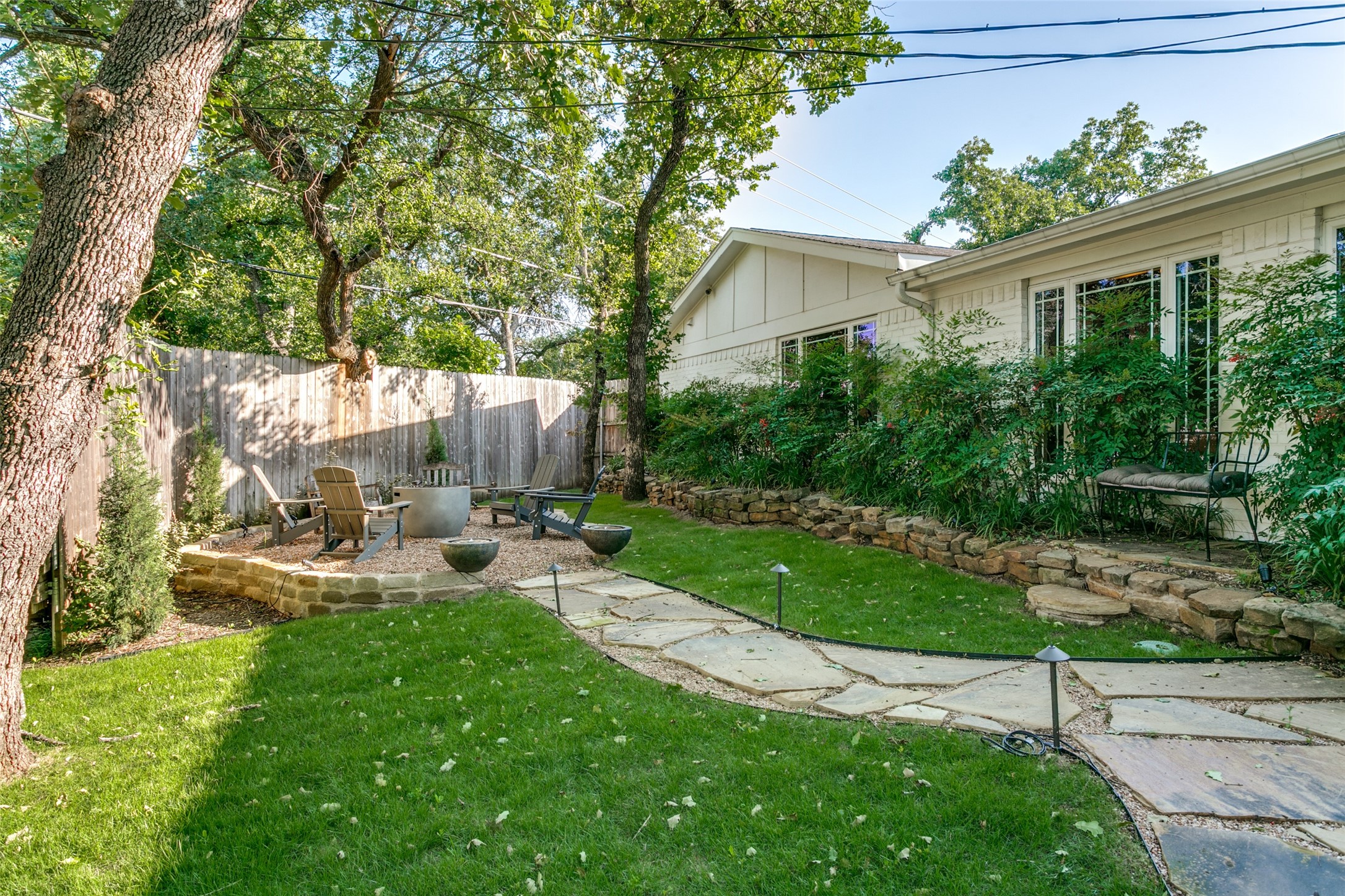 7000 Lowery Lane