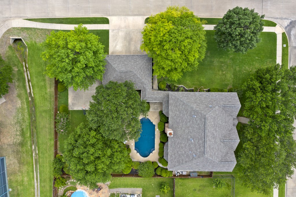301 Lovegrass Lane