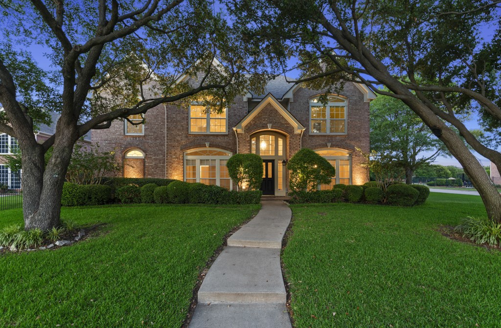 301 Lovegrass Lane