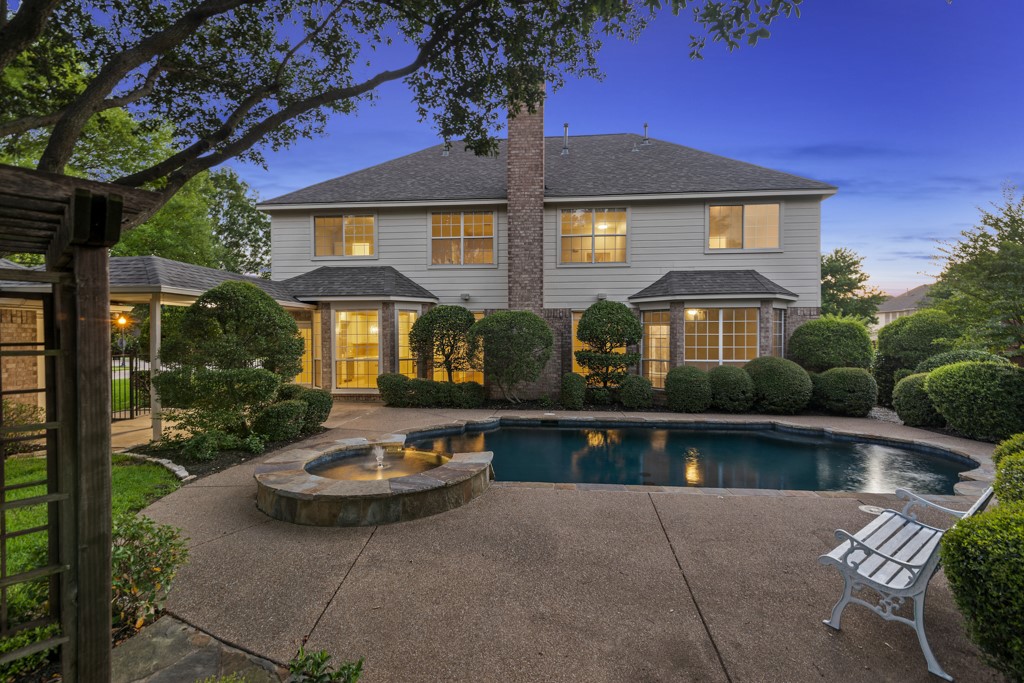 301 Lovegrass Lane