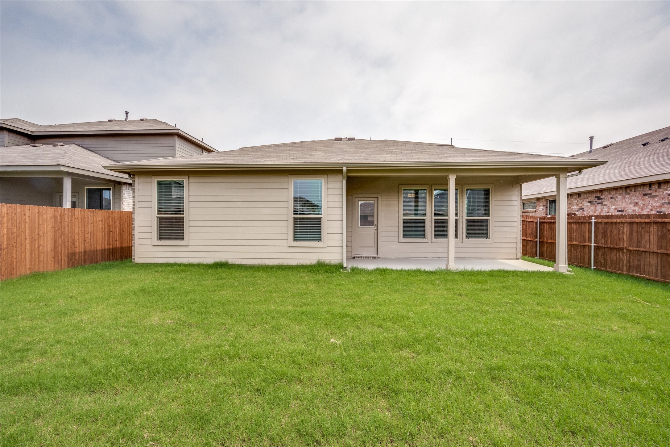 1224 Southwark Drive
