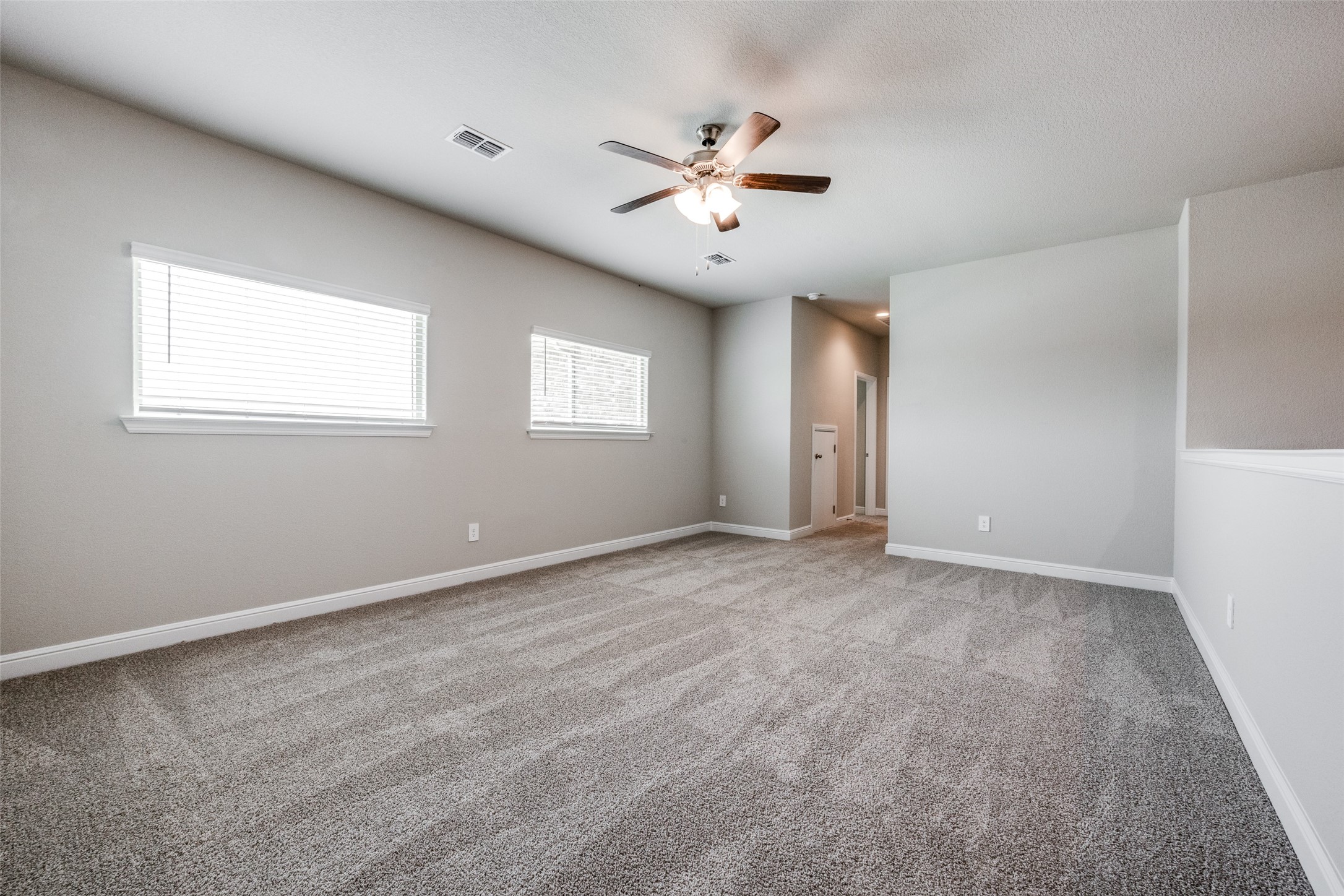 1224 Southwark Drive