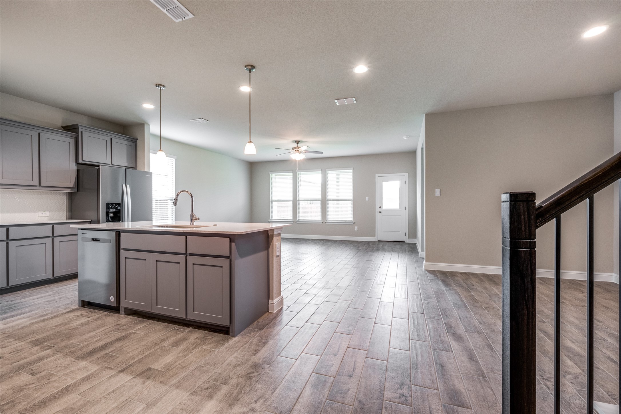 1224 Southwark Drive