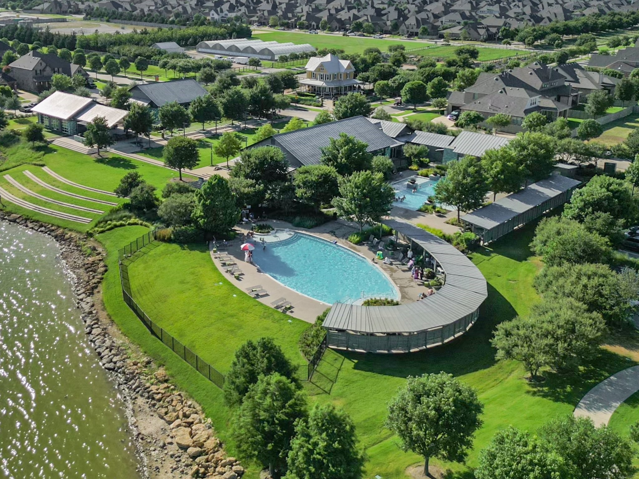1112 Homestead Way