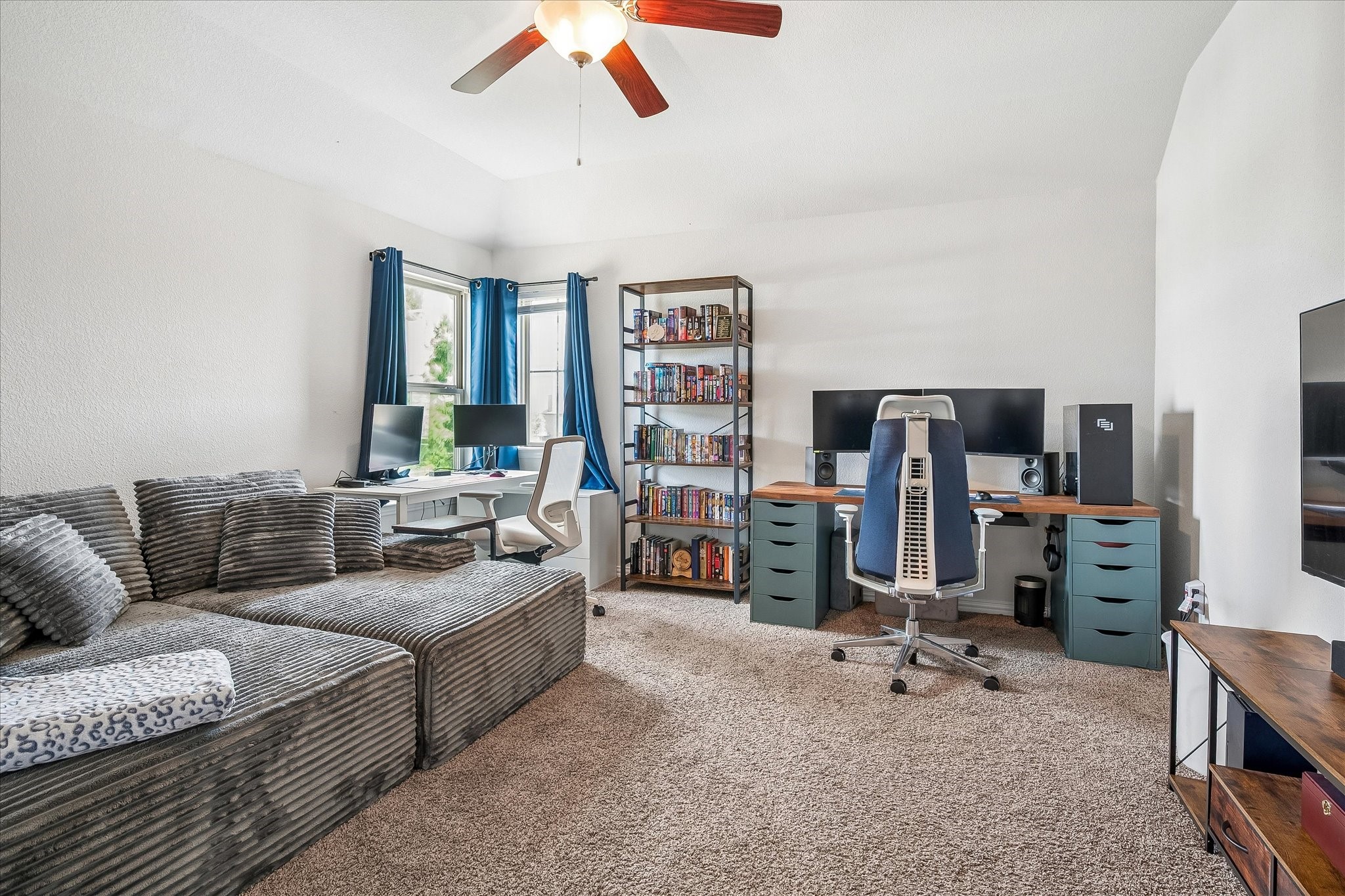 3001 Hidden Valley Drive