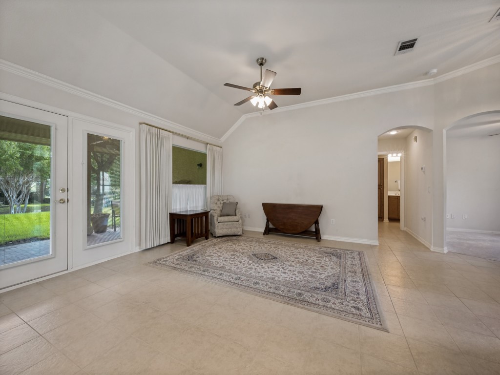 9513 Trailwood Drive