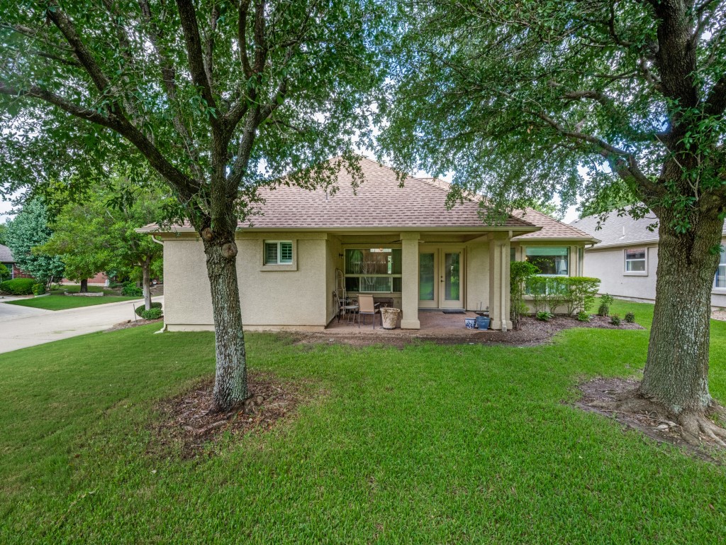 9513 Trailwood Drive