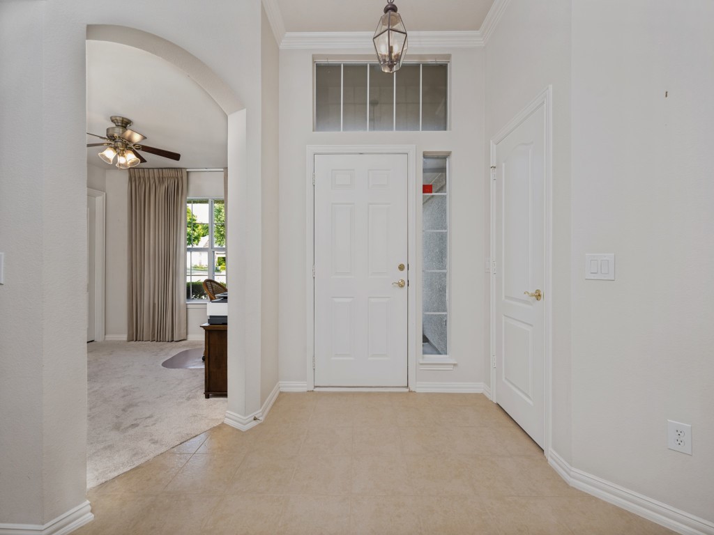 9513 Trailwood Drive