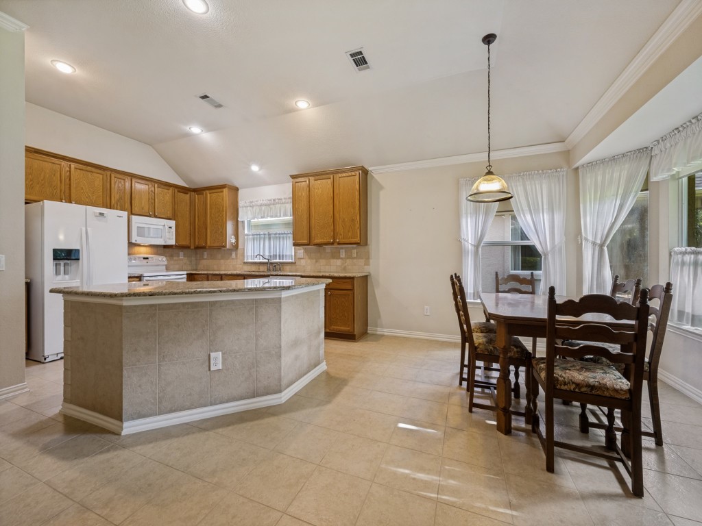 9513 Trailwood Drive