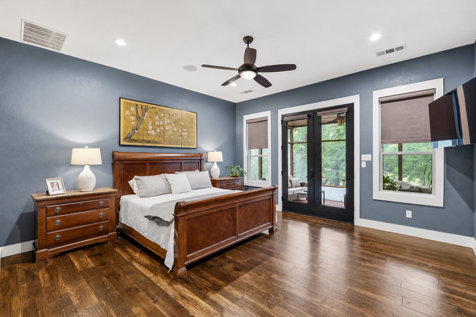 8001 Tudor Lane