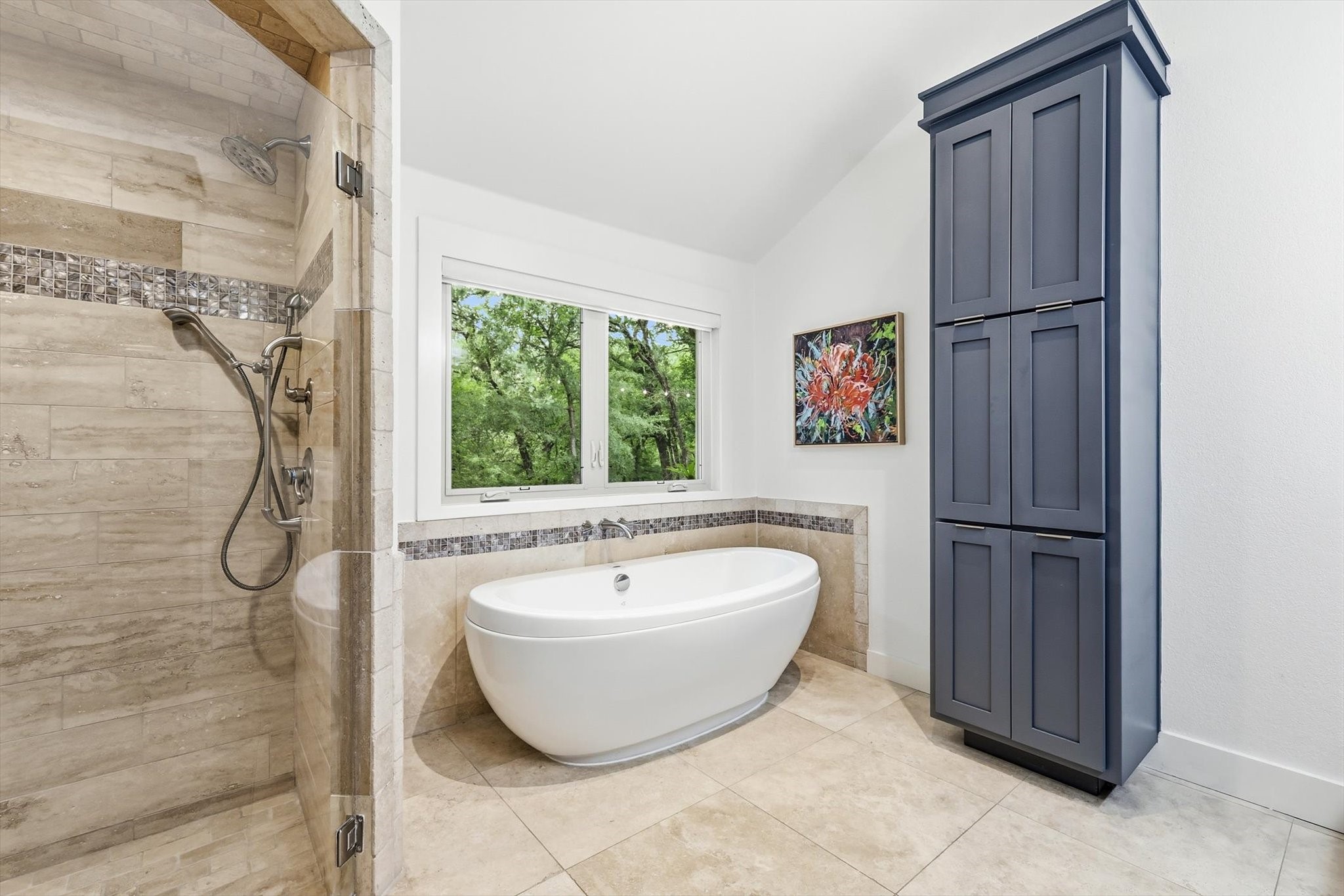 8001 Tudor Lane