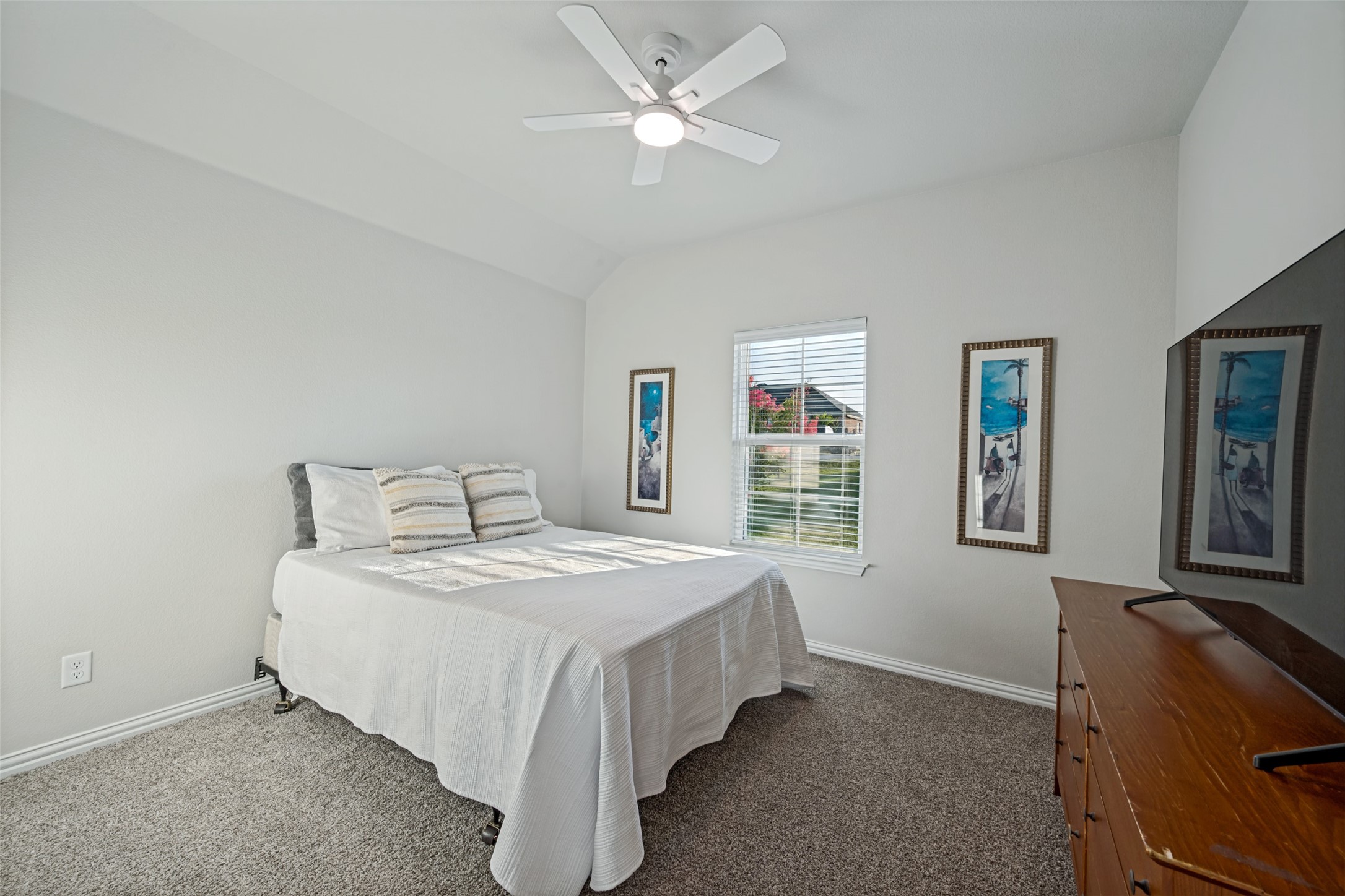 8624 Bricelyn Court