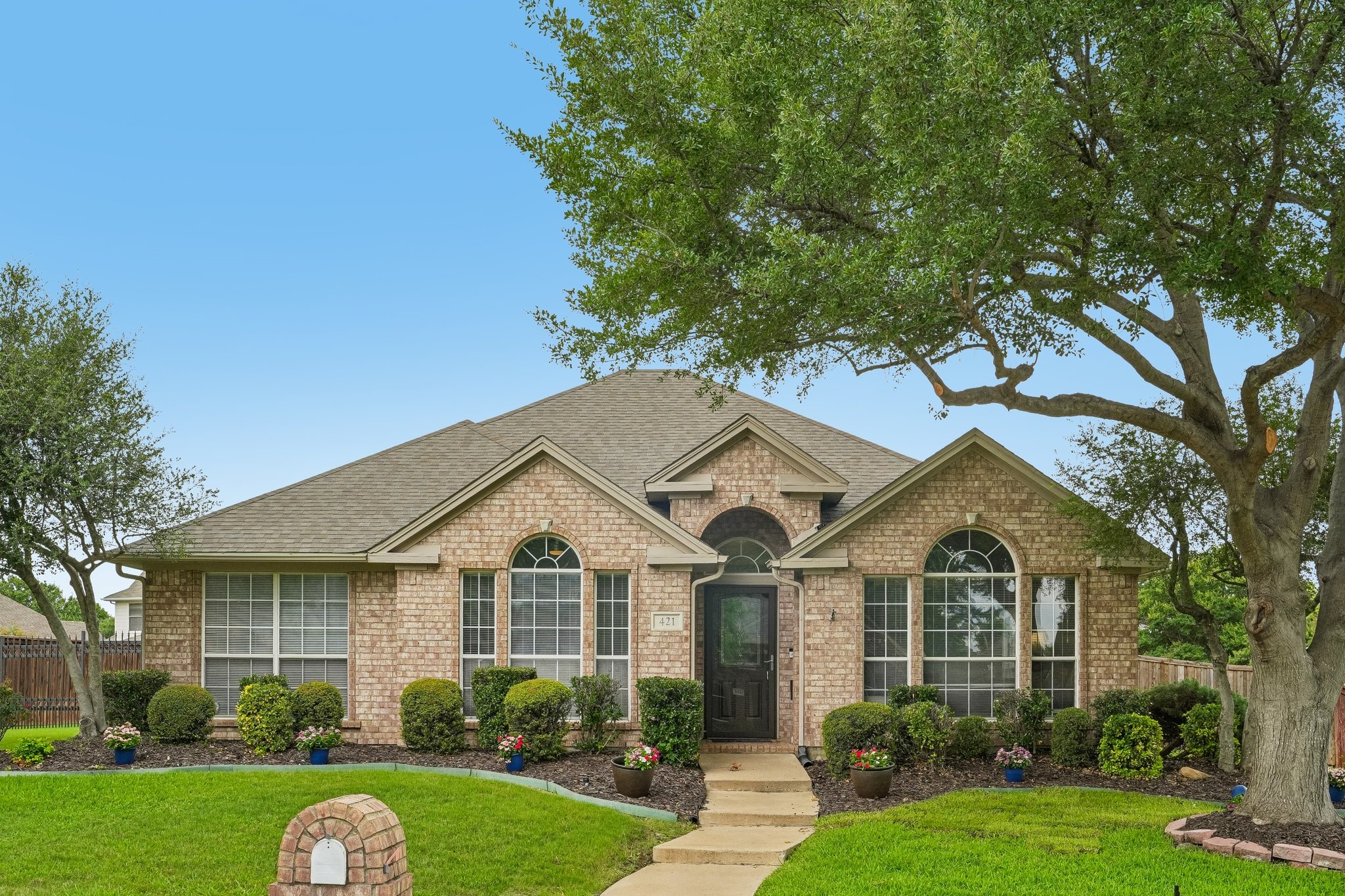421 Durrand Oak Drive