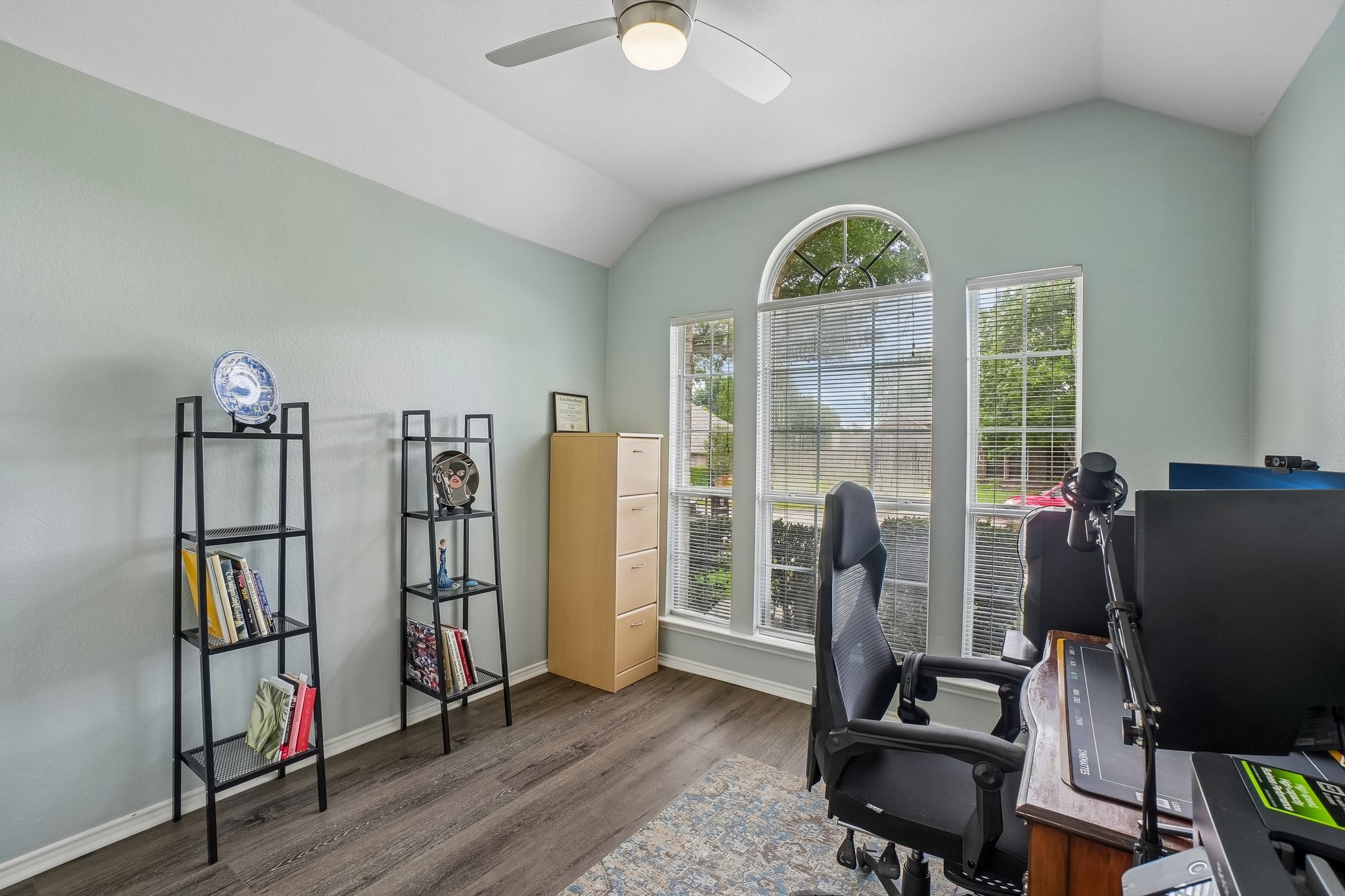 421 Durrand Oak Drive