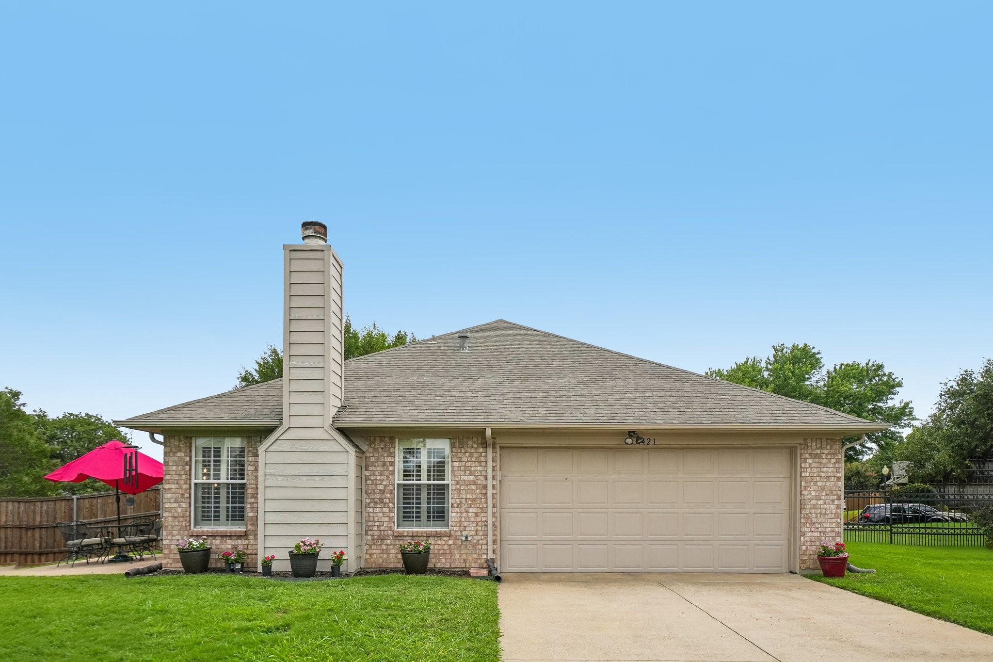 421 Durrand Oak Drive