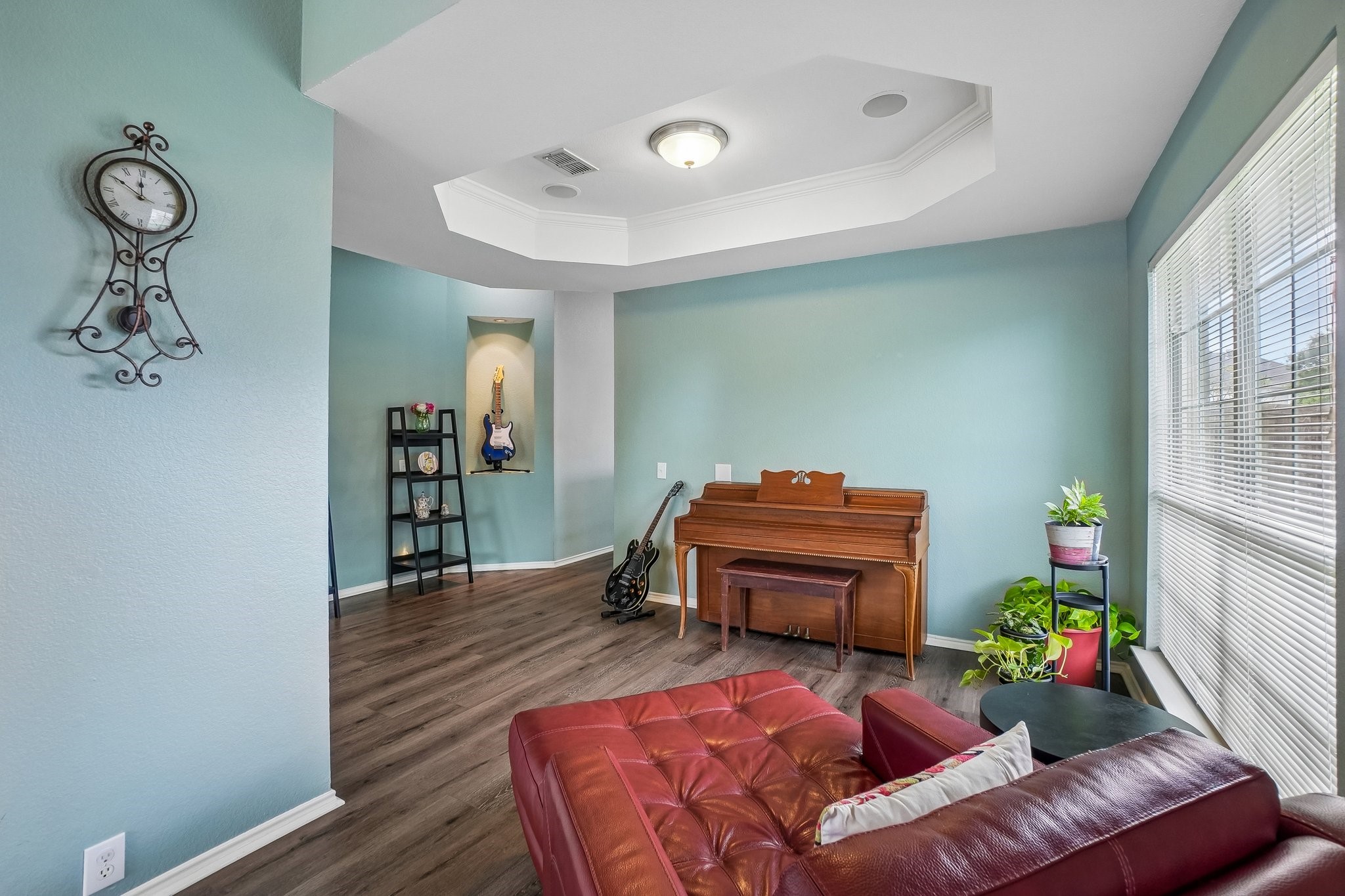 421 Durrand Oak Drive