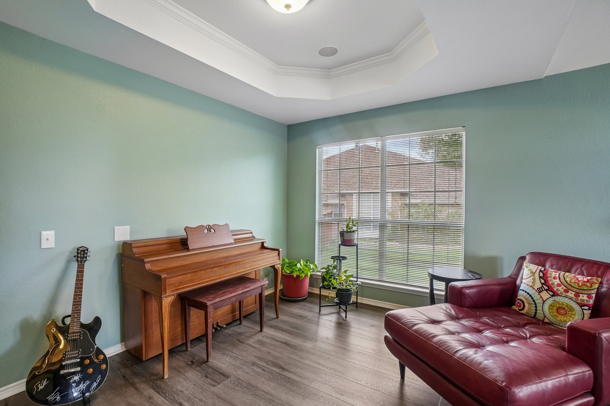 421 Durrand Oak Drive