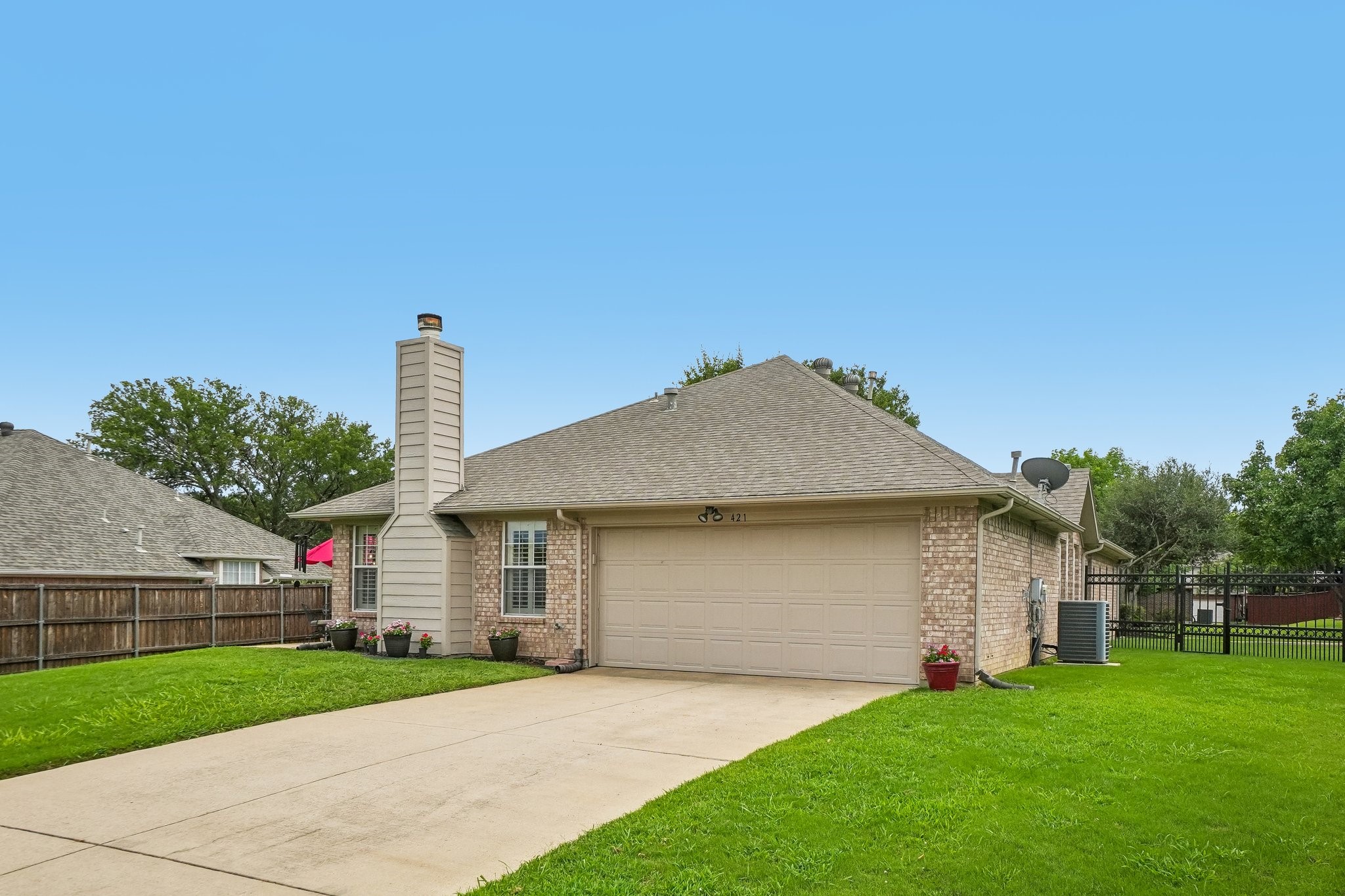 421 Durrand Oak Drive