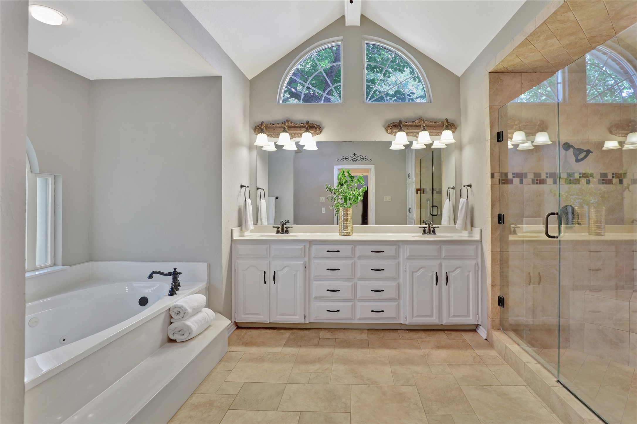 1346 Forest Lane