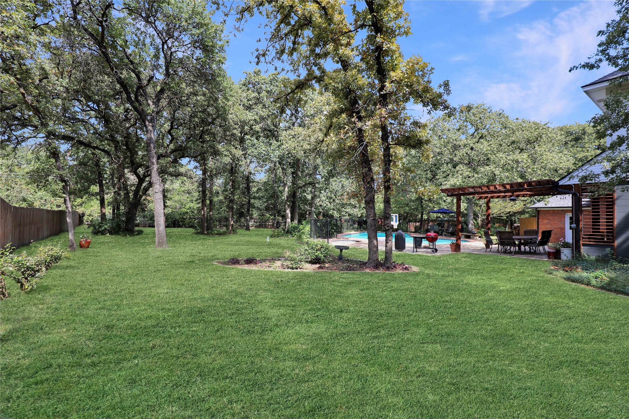 1346 Forest Lane
